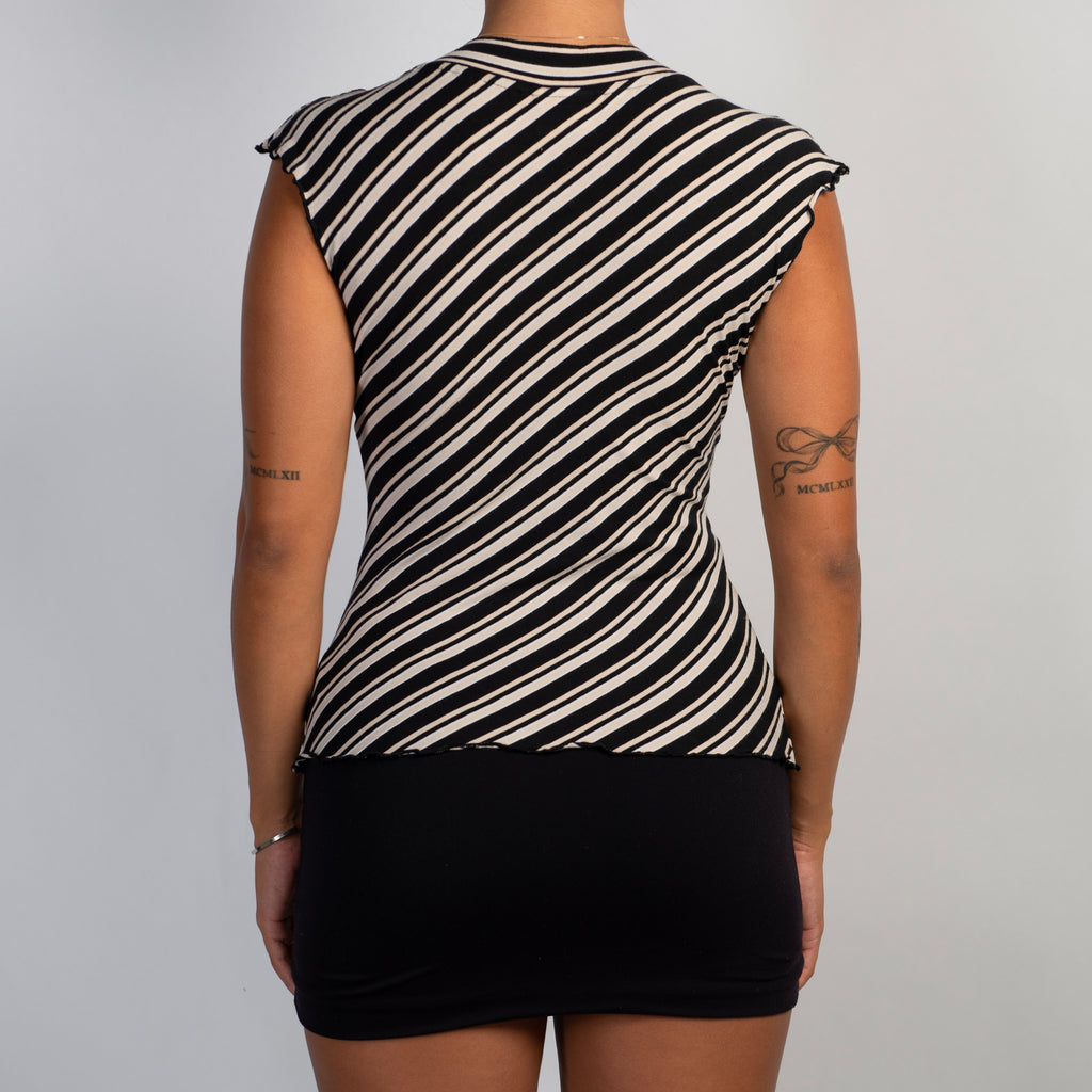 STRIPE STRETCH TOP