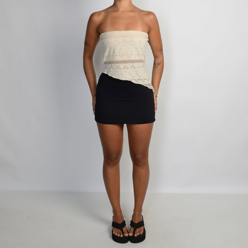 BEIGE LACE STRAPLESS TOP