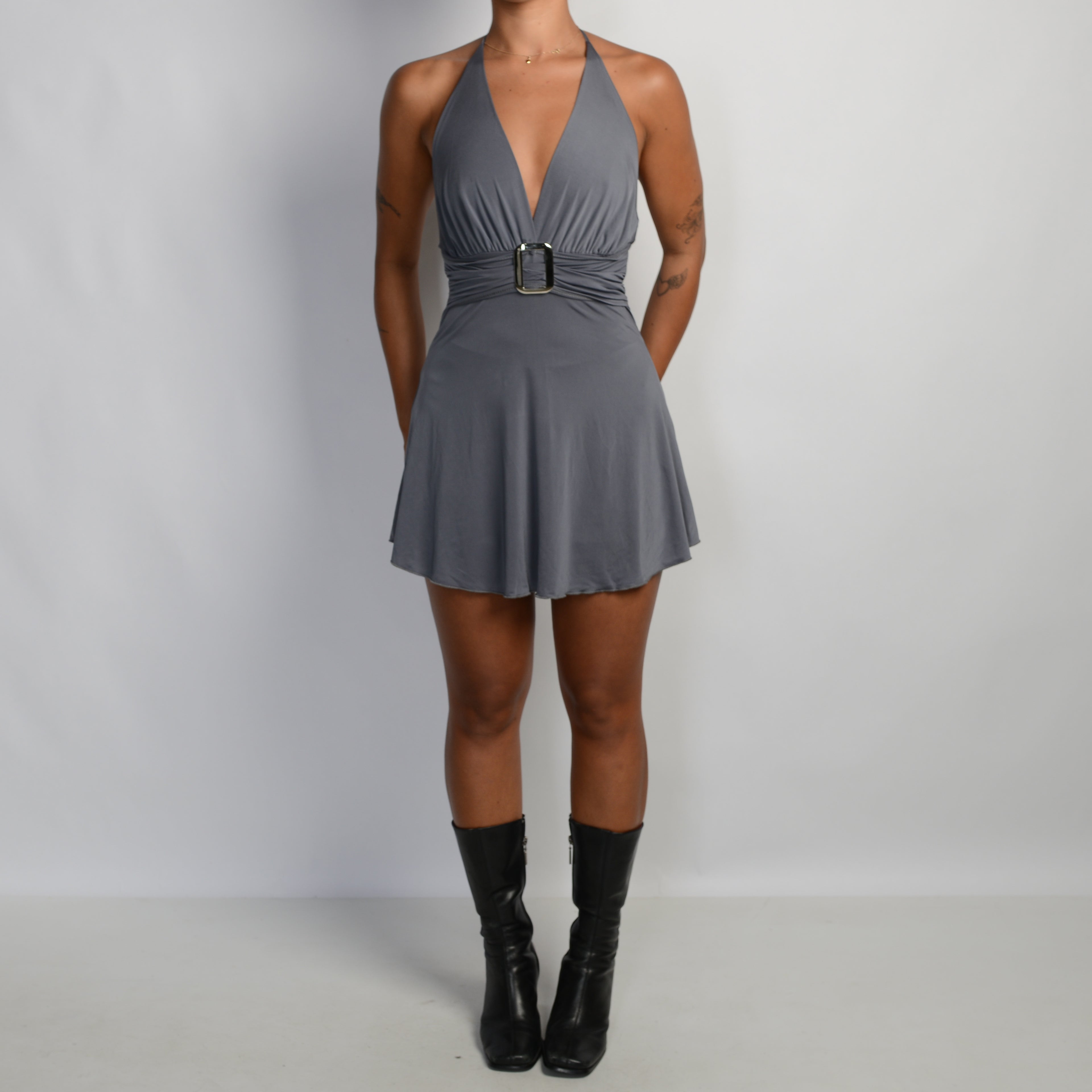 GREY BUCKLE LONGLINE TOP