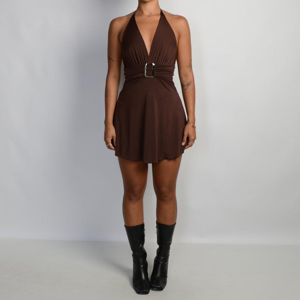 BROWN BUCKLE LONGLINE TOP