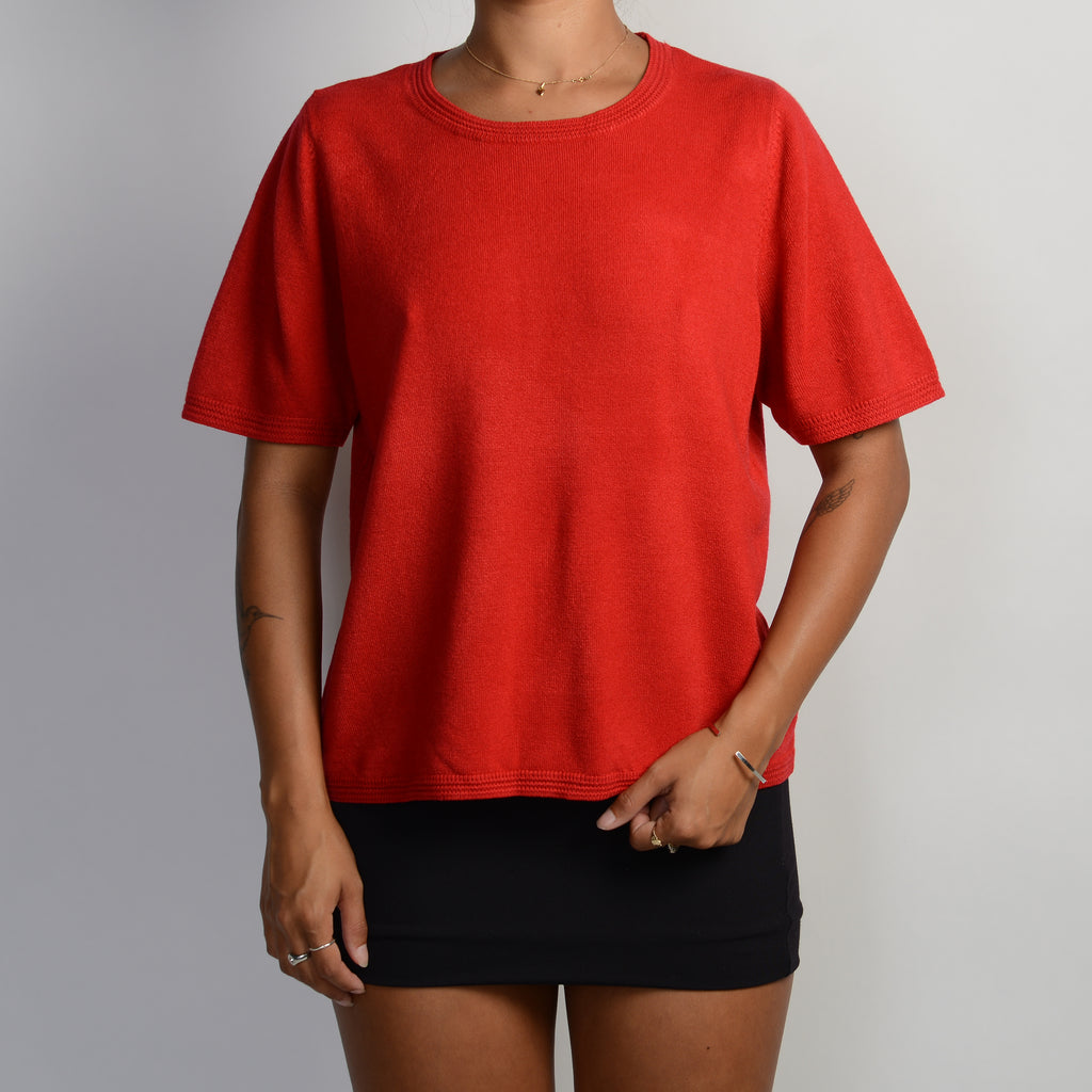 RED KNIT TSHIRT