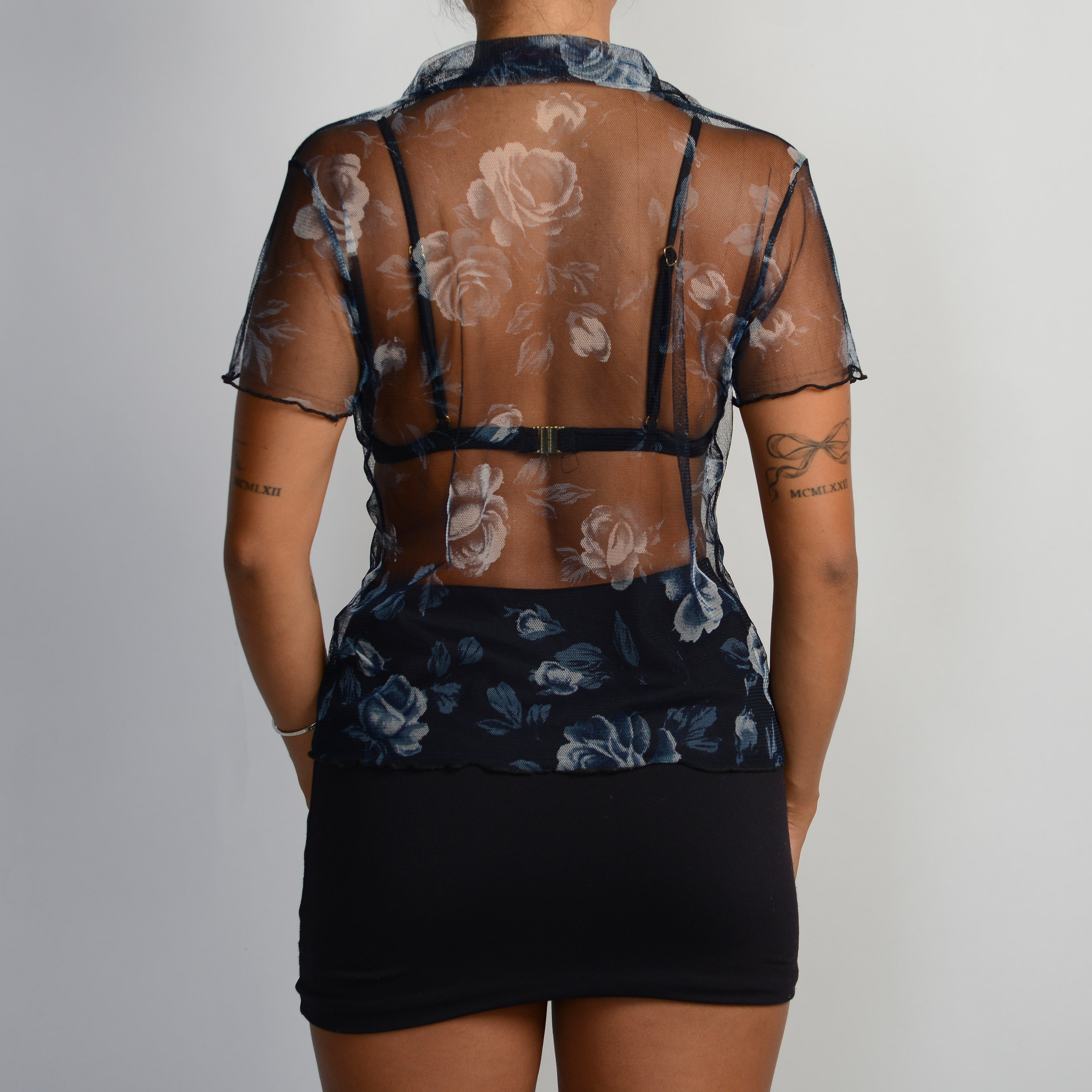 NAVY FLORAL MESH BLOUSE