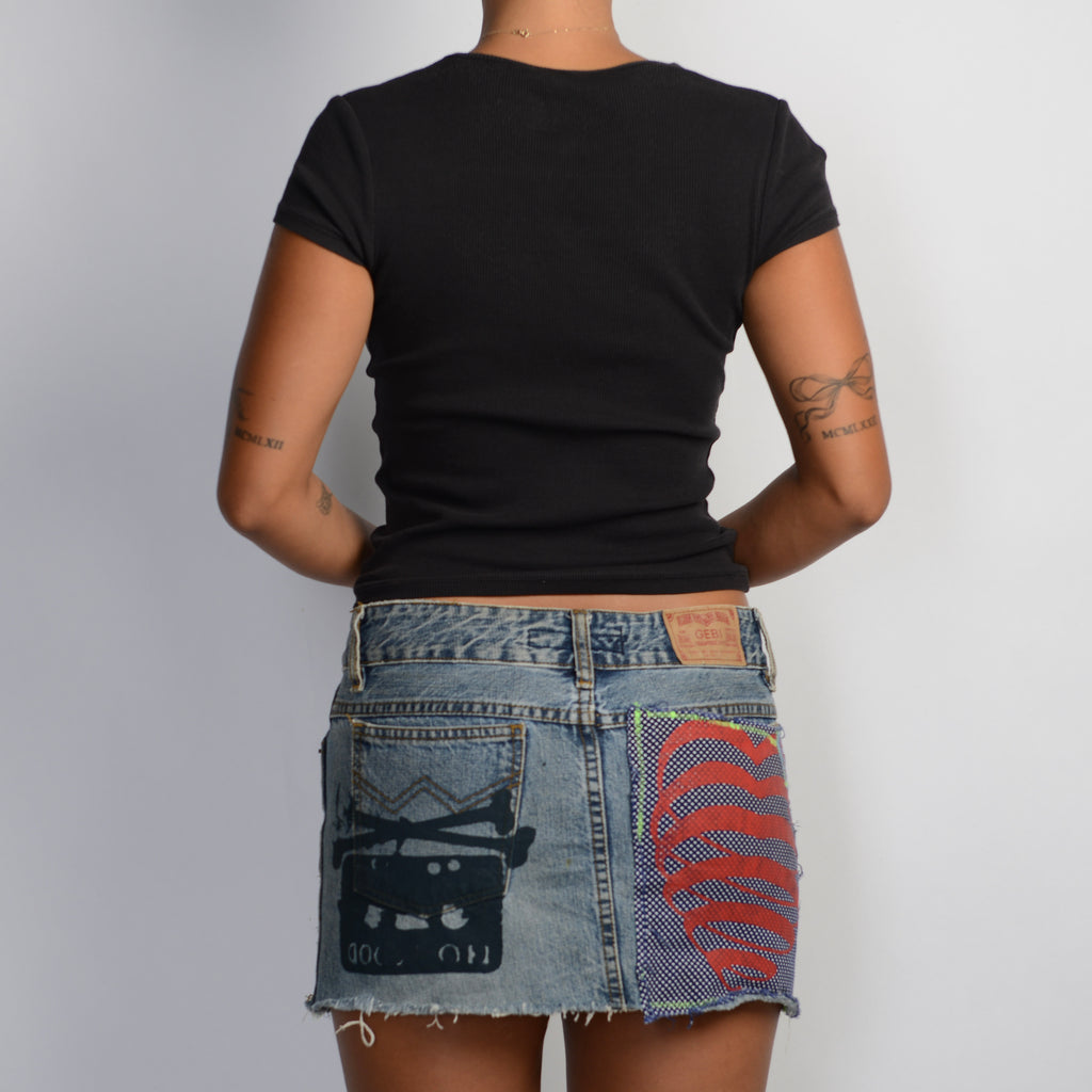 GRAPHIC DENIM MINI SKIRT