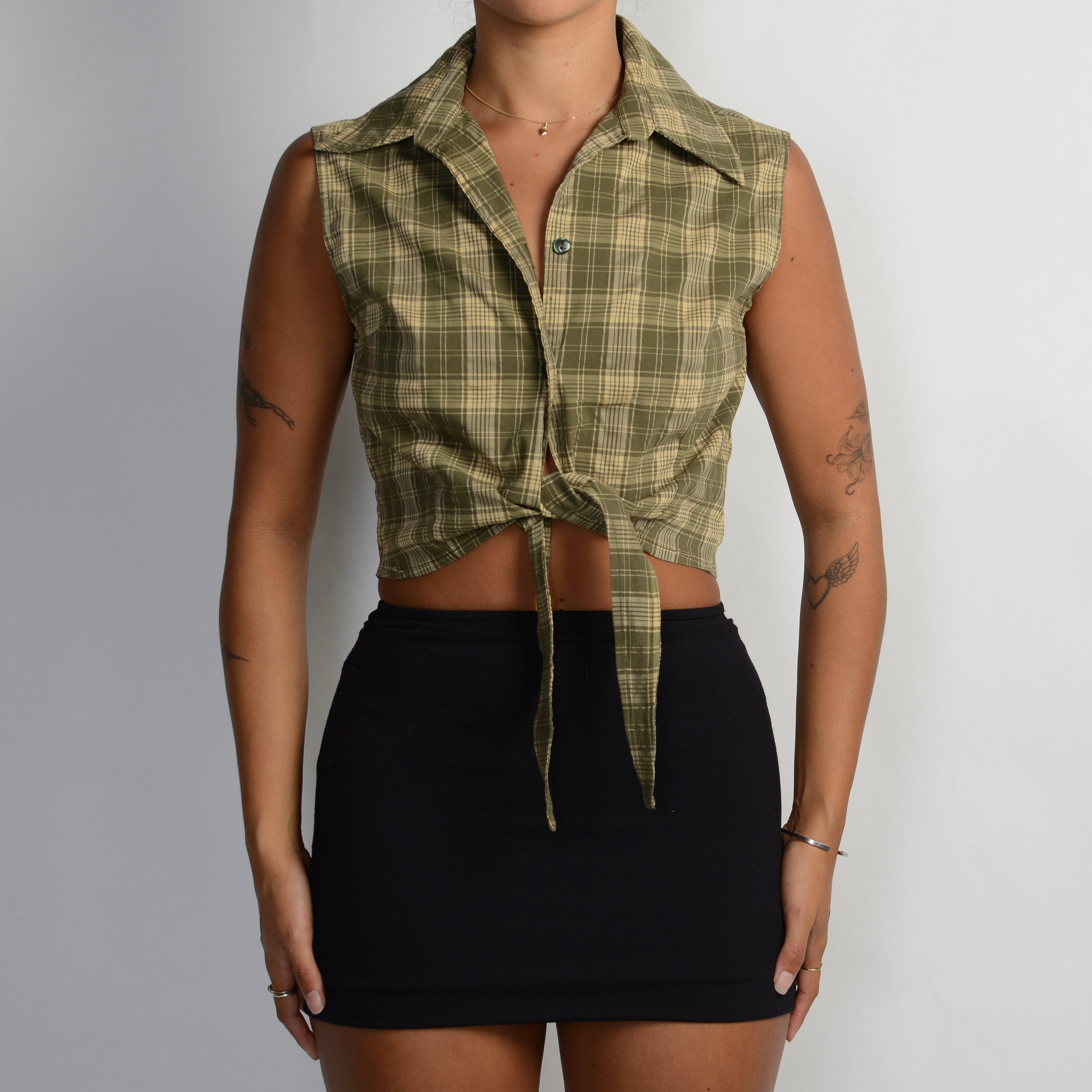 GREEN CHECK TIE BLOUSE