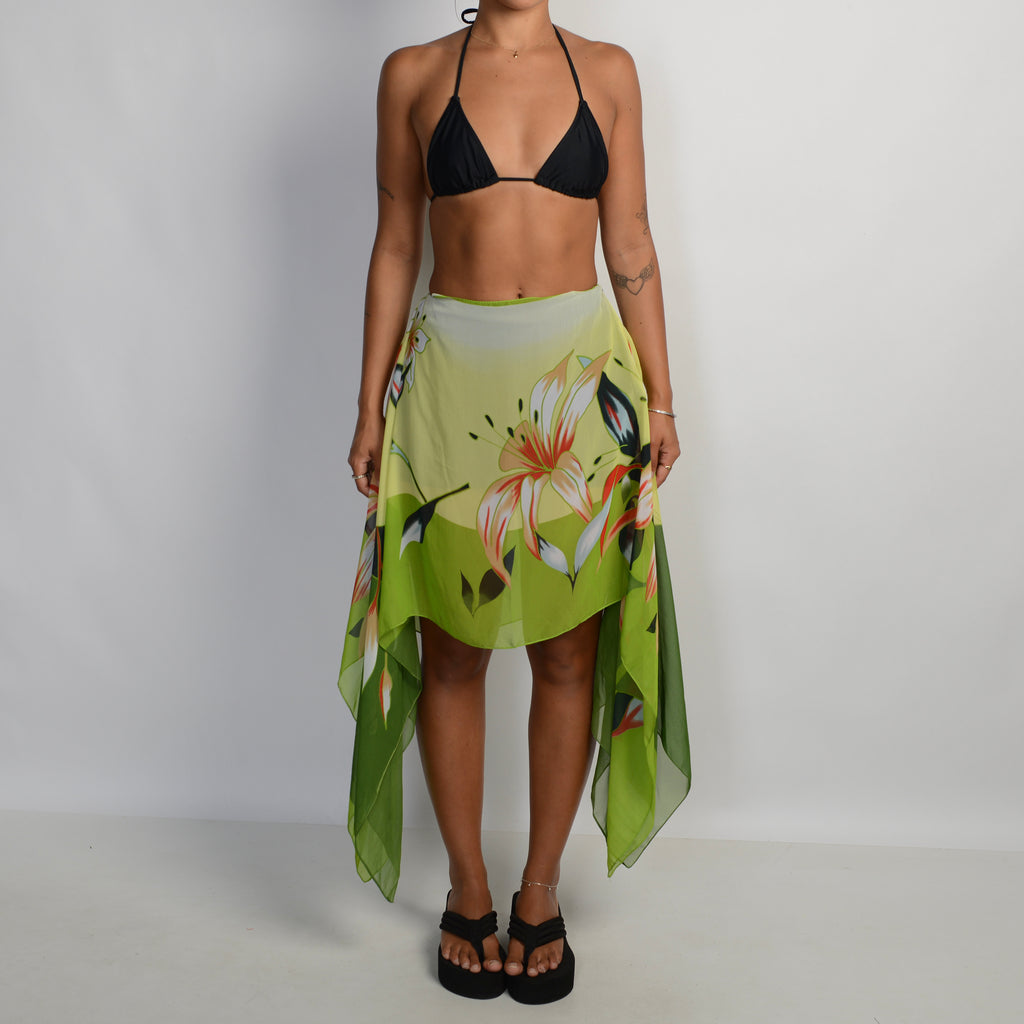 GREEN MULTI WEAR SCARF