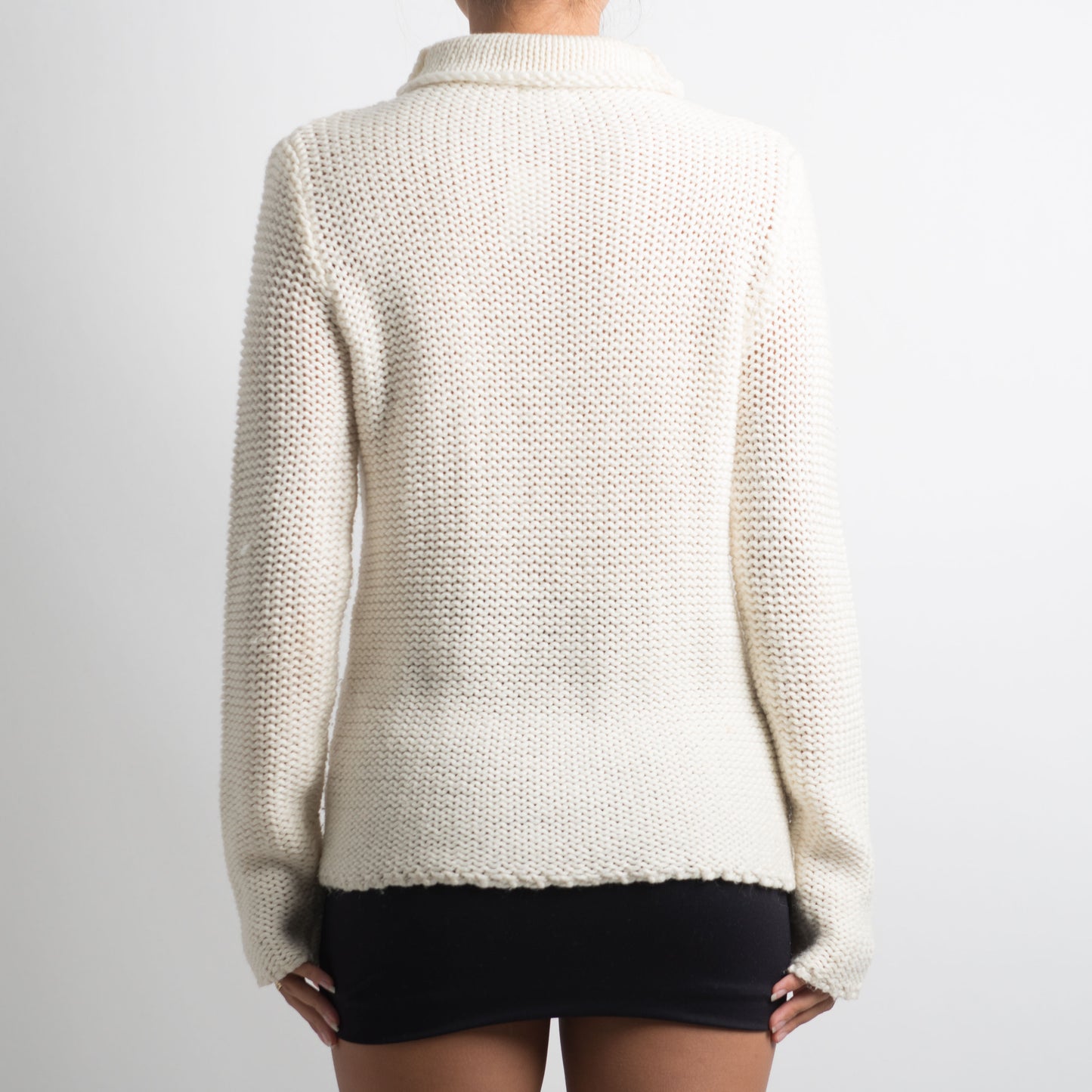 CREAM KNIT SWEATER