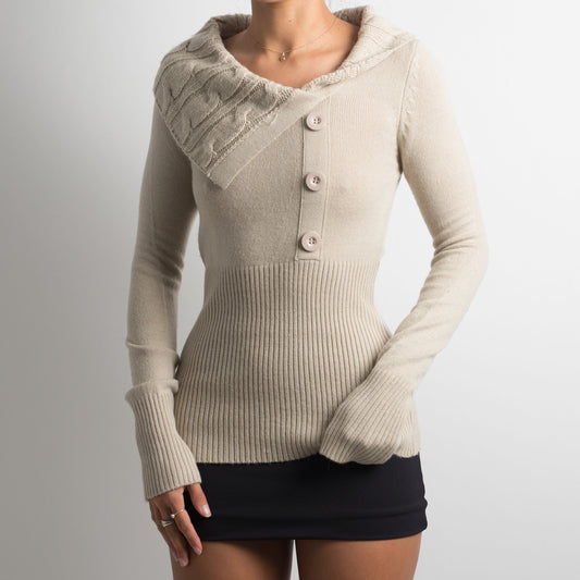 BEIGE KNIT LONG SLEEVE