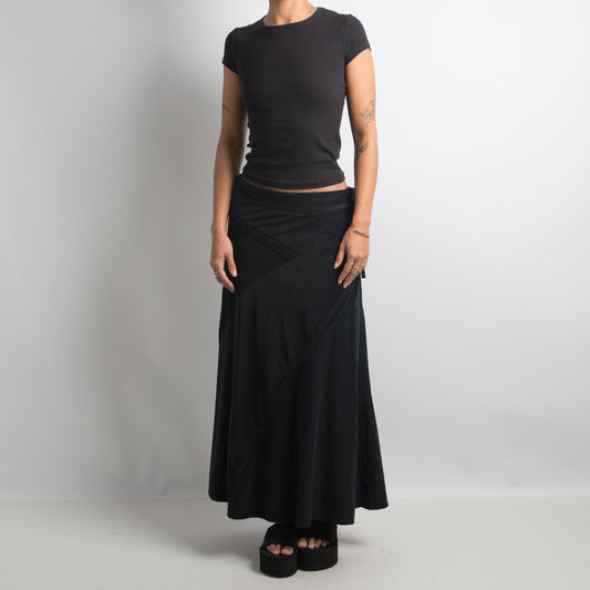 CORDUROY LONGLINE SKIRT