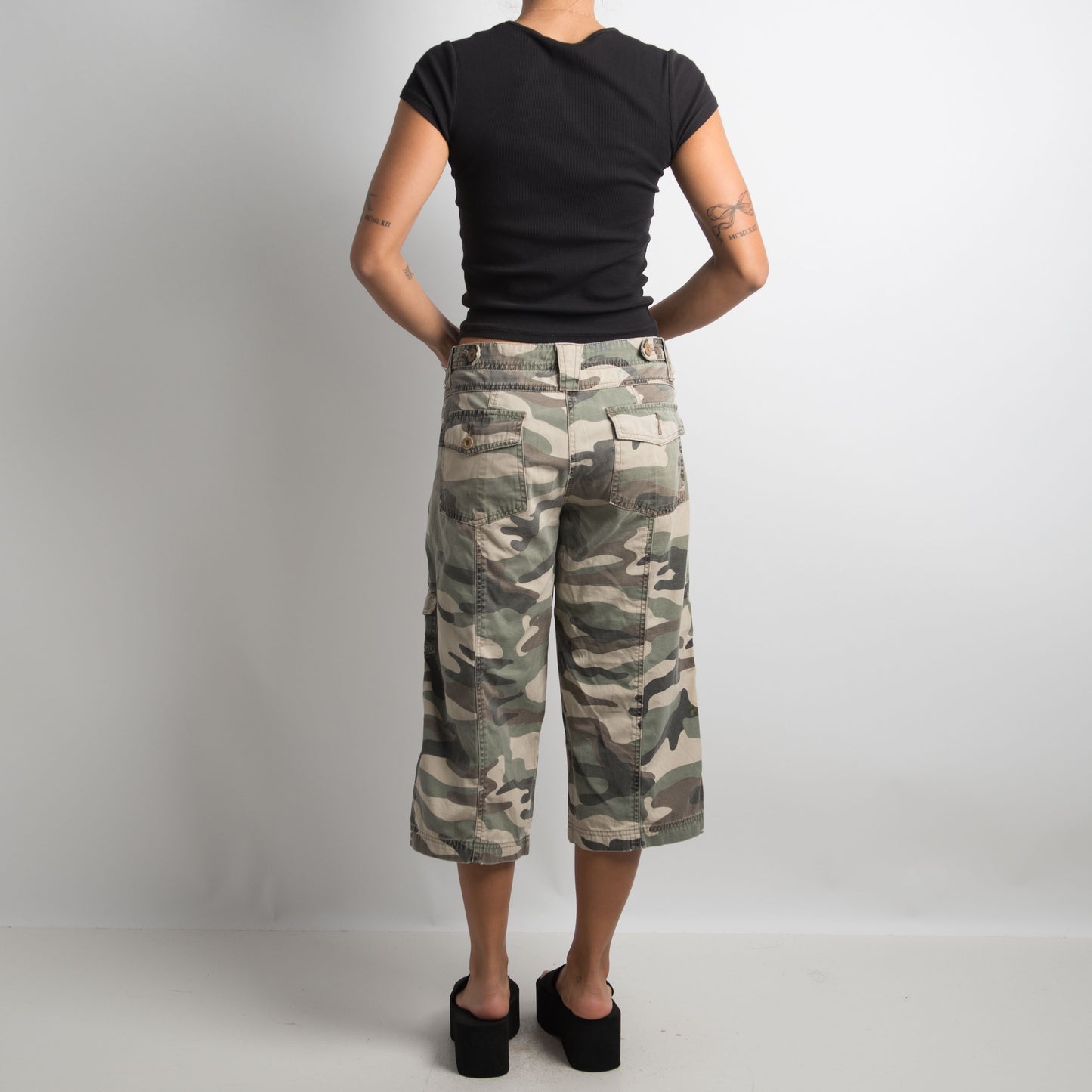 CAMOUFLAGE 3/4 PANTS