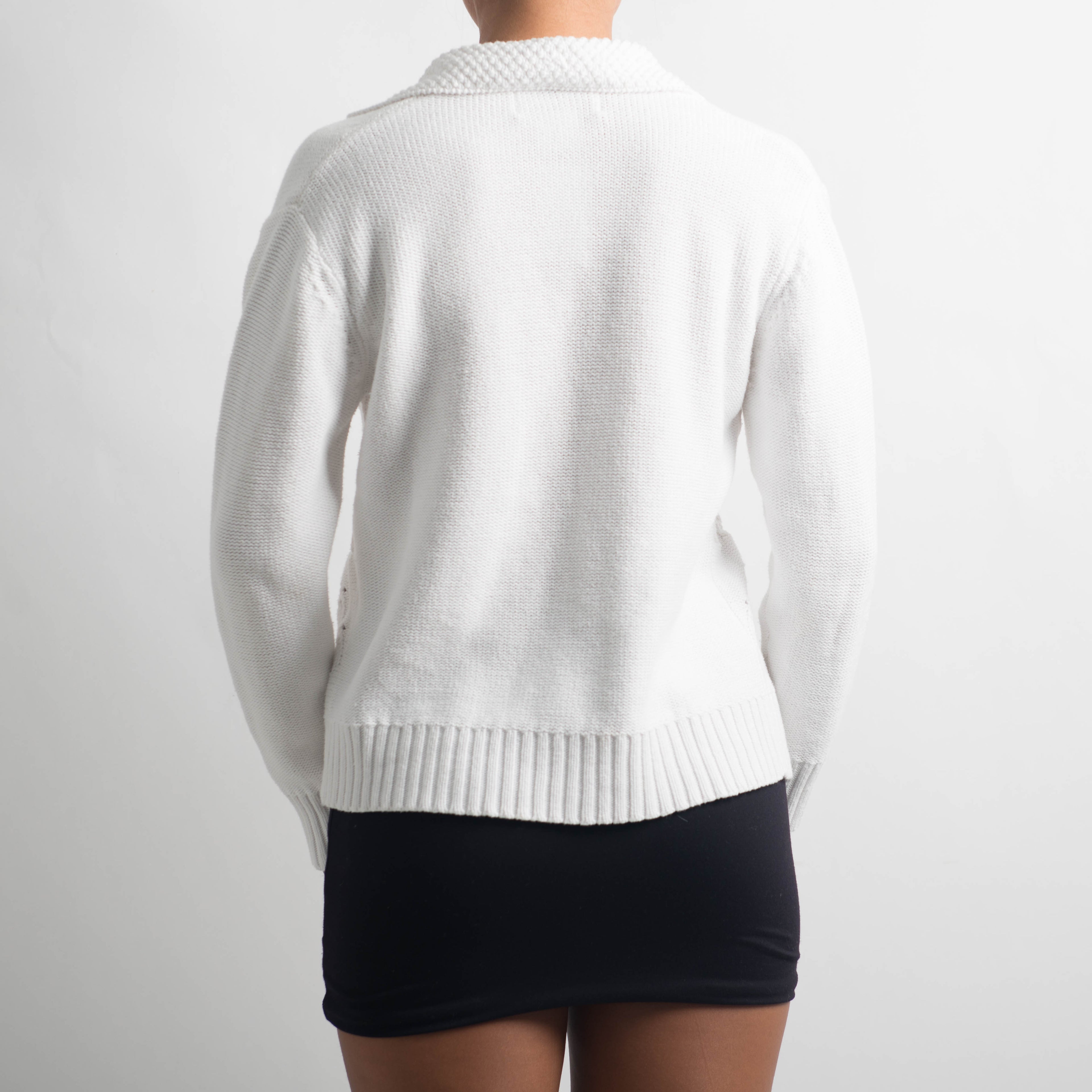 WHITE CABLE KNIT CARDIGAN