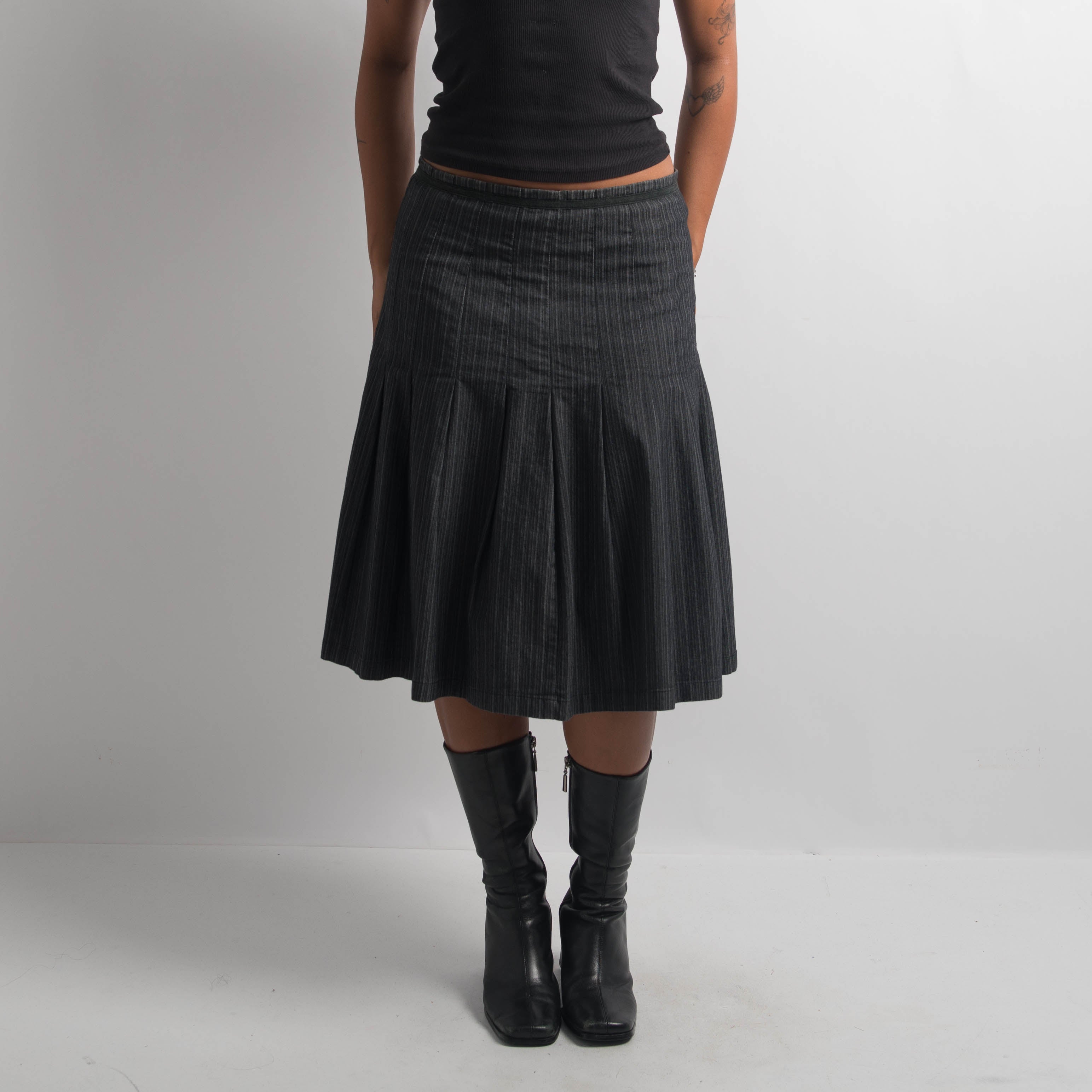 PINSTRIPE PLEATED MIDI SKIRT