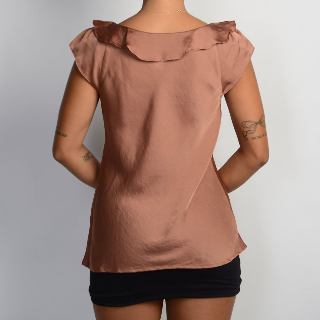 BRONZE RUFFLE TOP