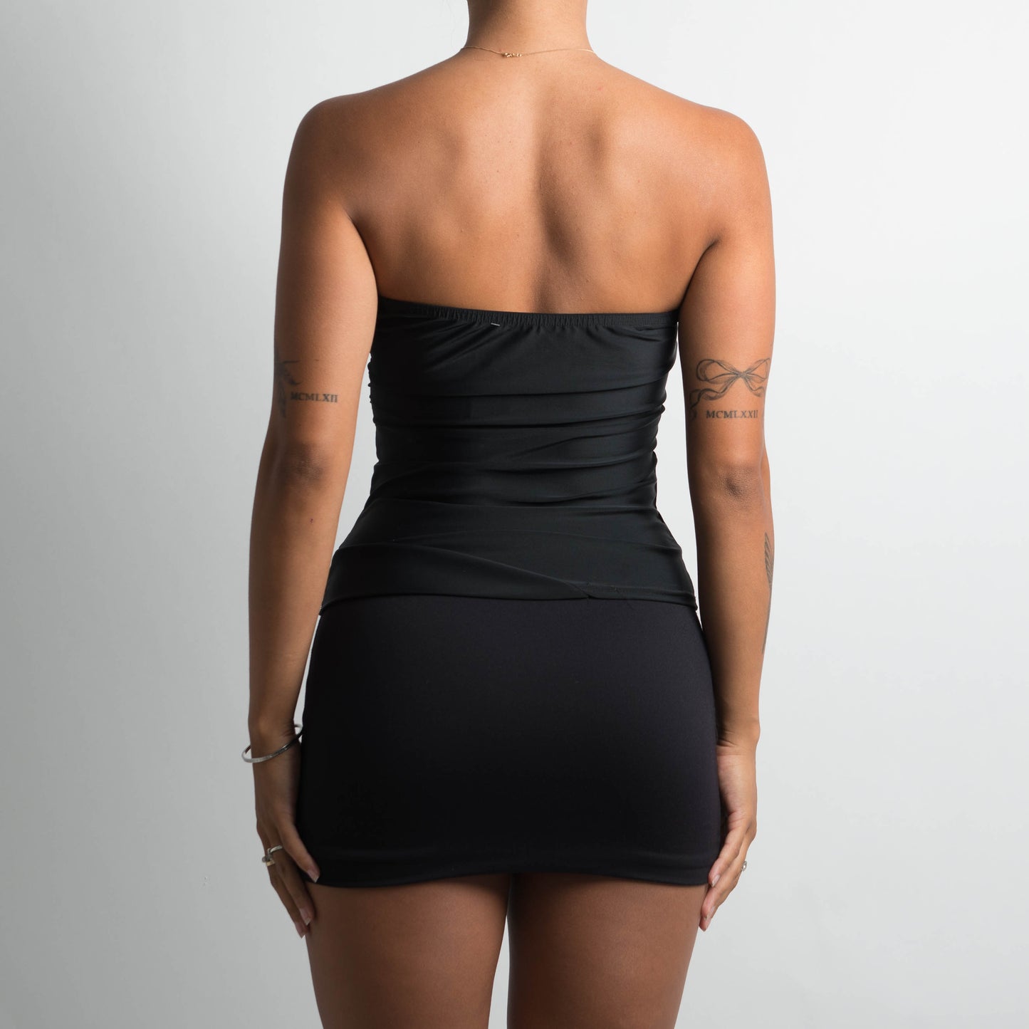 BLACK STRAPLESS TANKINI