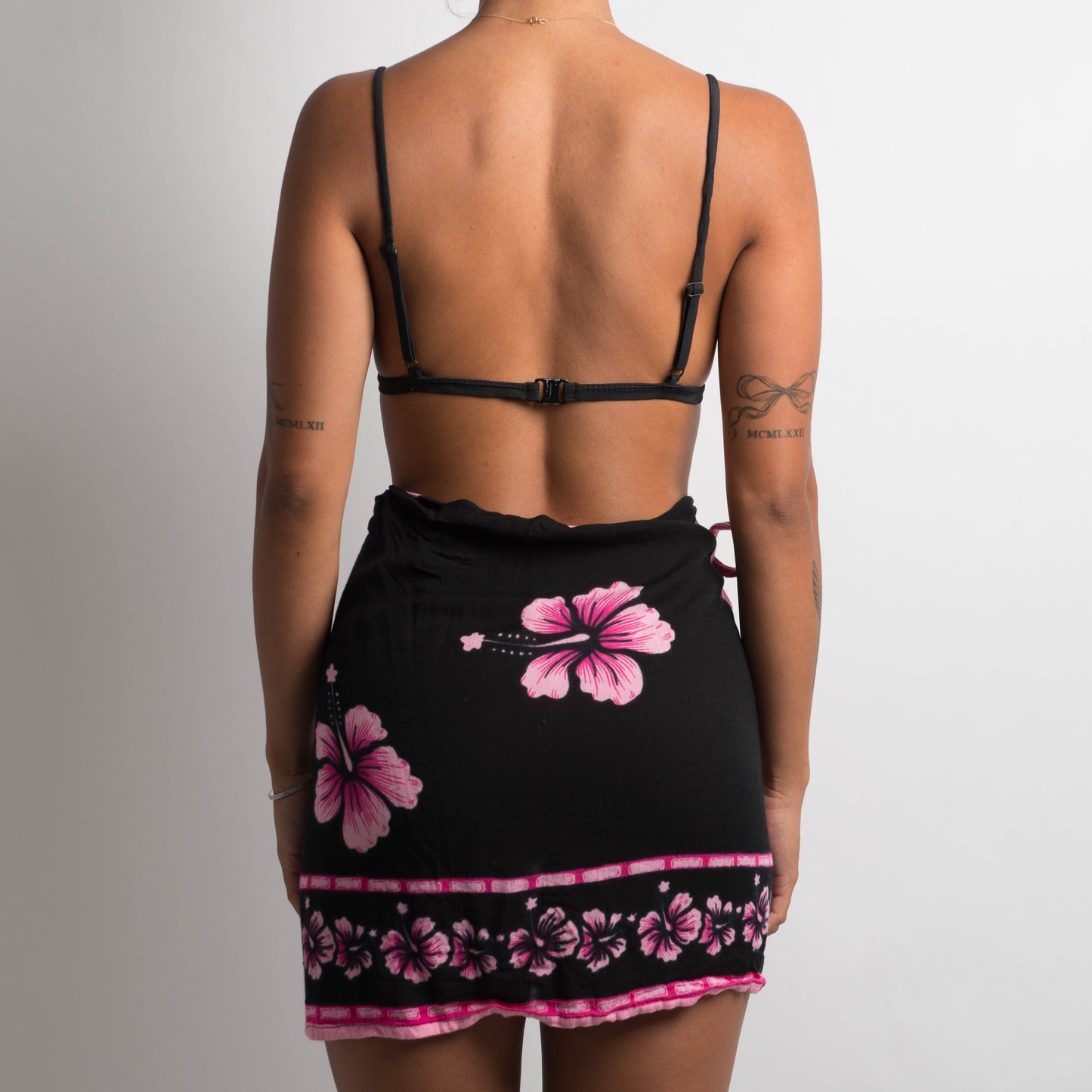 PINK HIBISCUS SARONG