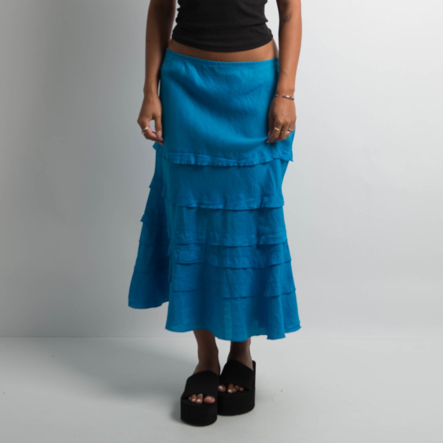 BLUE TIERED MIDI SKIRT