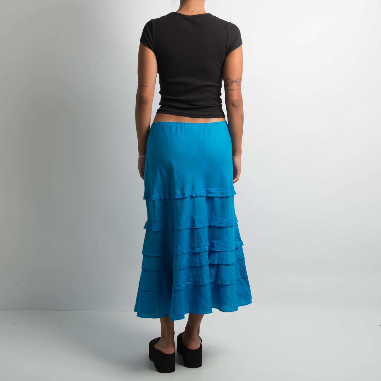 BLUE TIERED MIDI SKIRT