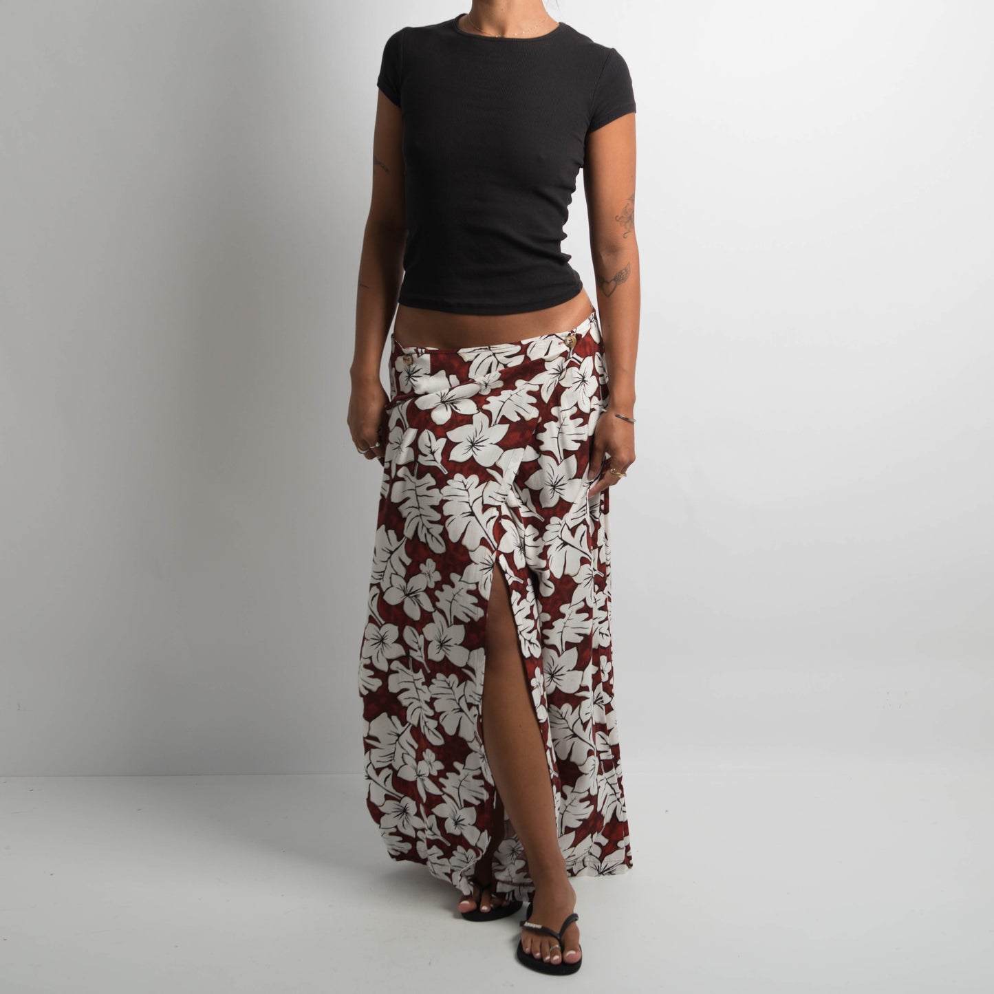 FLORAL MAXI SKIRT