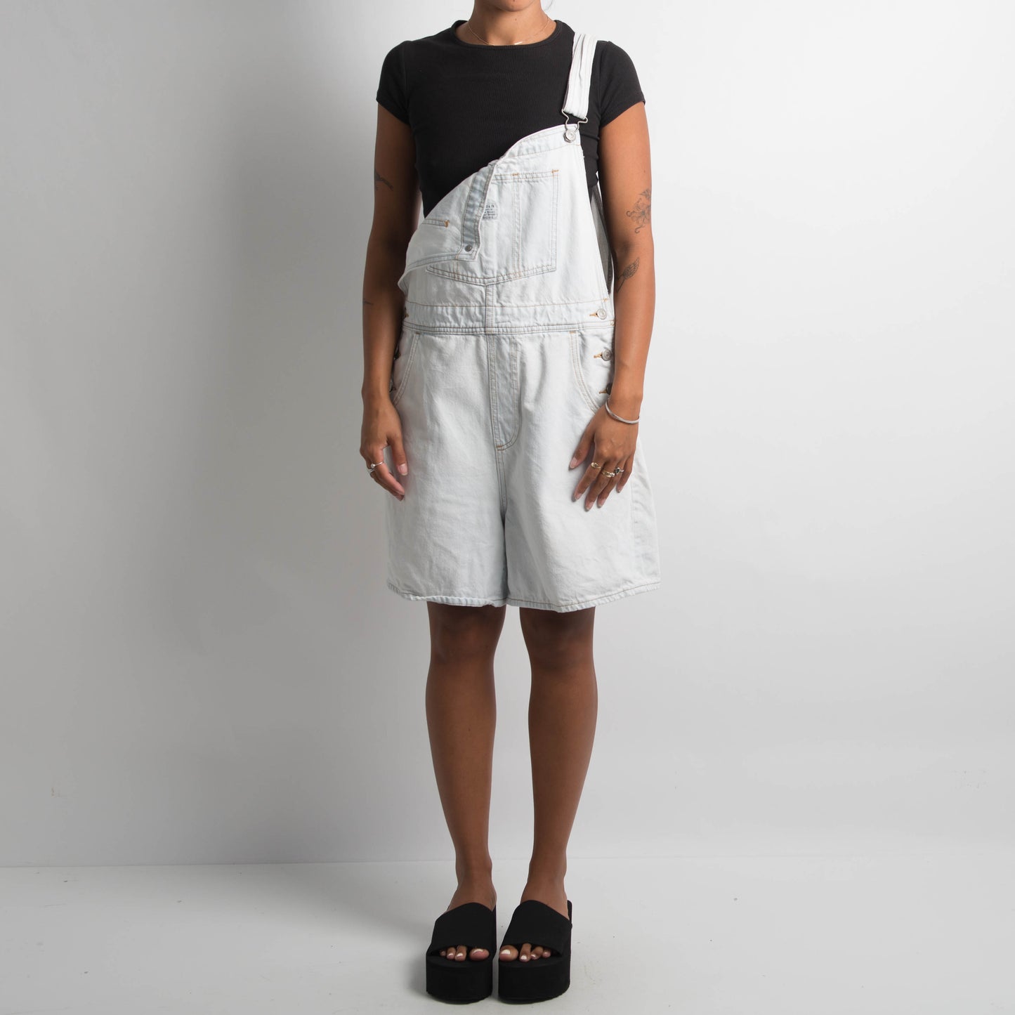 LIGHT WASH DENIM OVERALLS