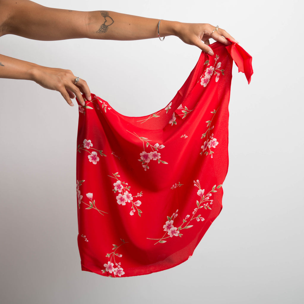 RED FLORAL SARONG