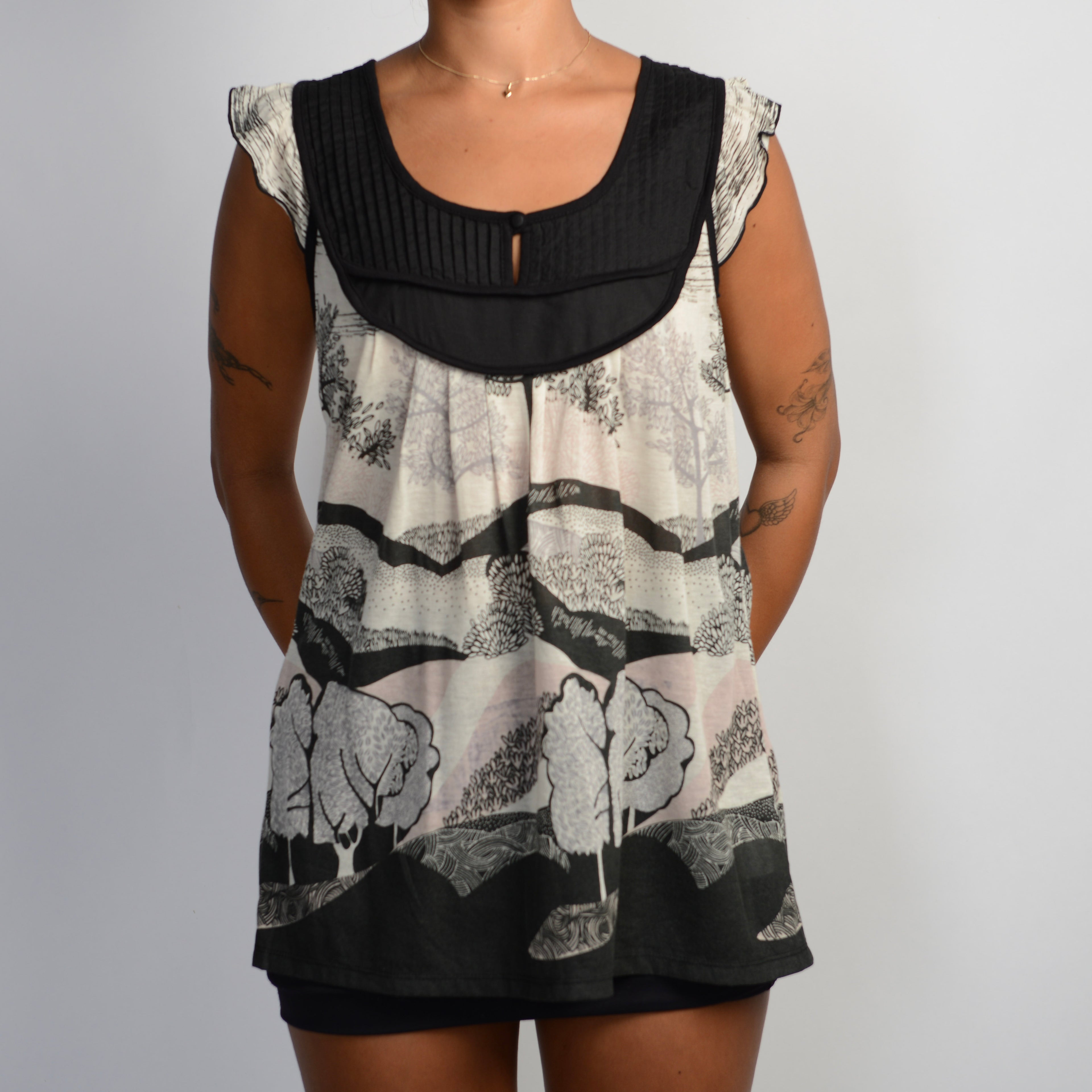 PATTERN BABYDOLL TOP