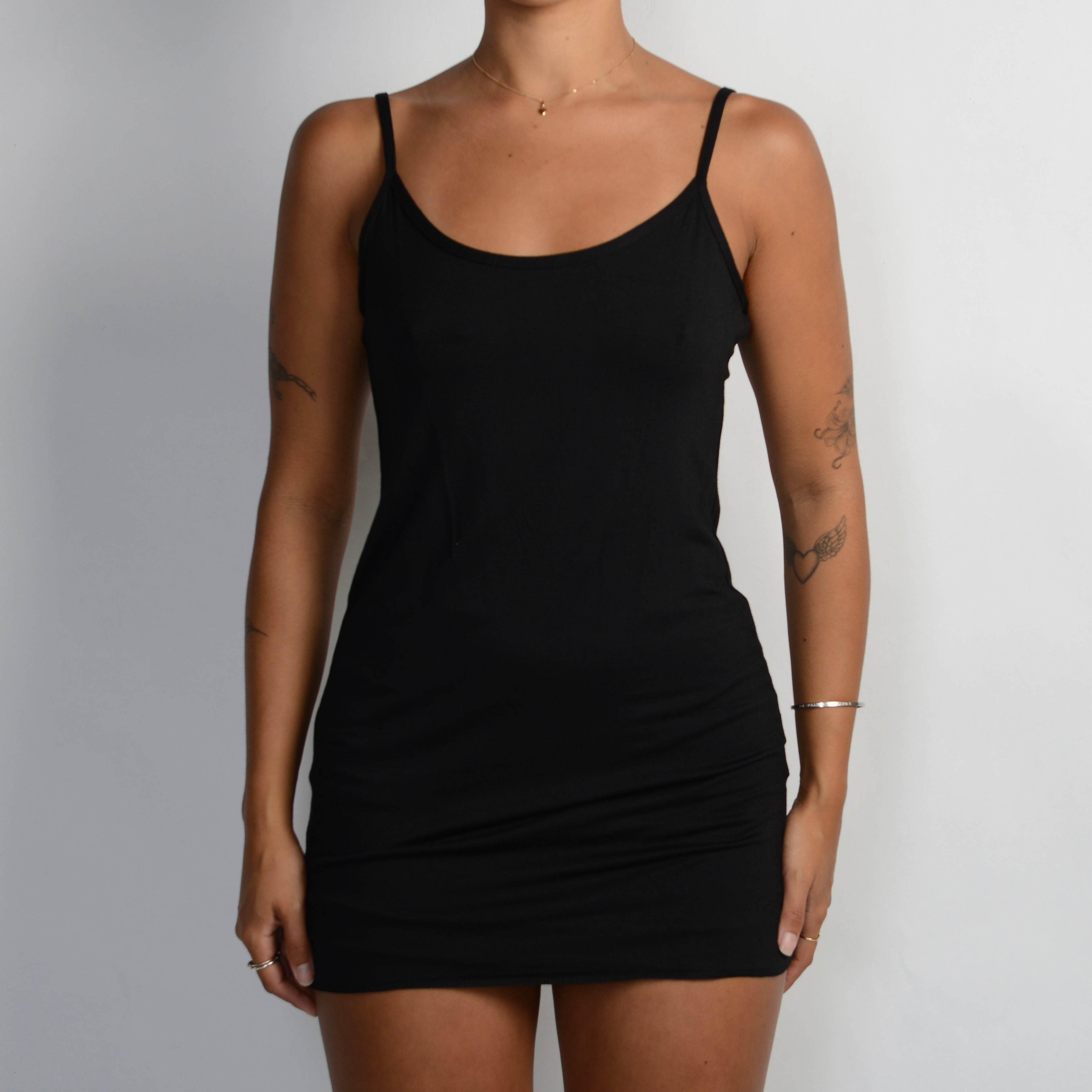 BLACK STRETCH CAMISOLE