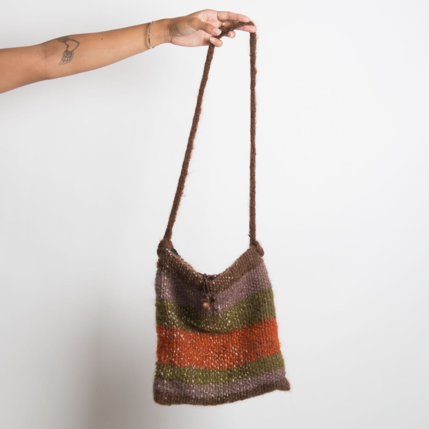 KNIT CROSSBODY BAG