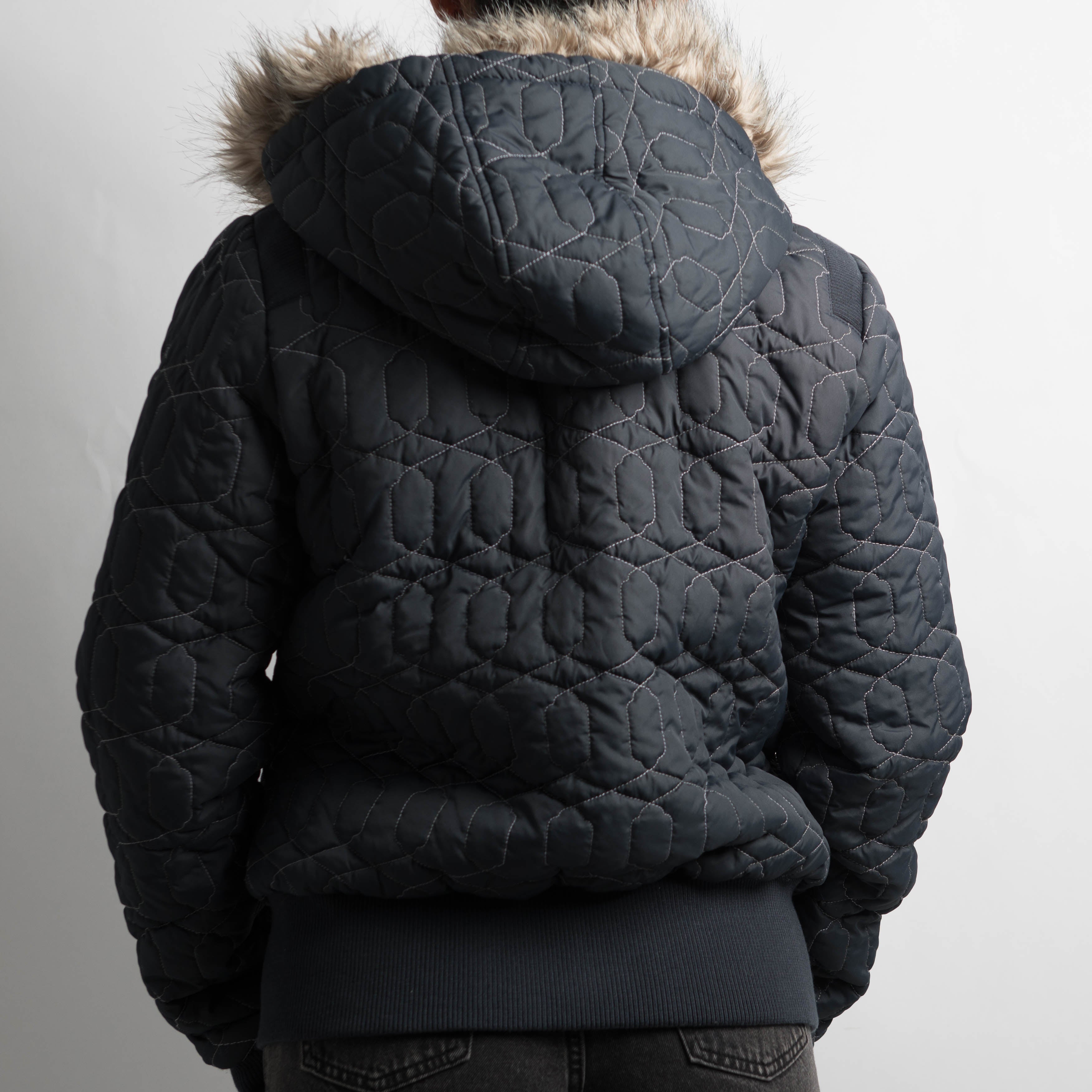 NAVY EMROIDERED PUFFER JACKET