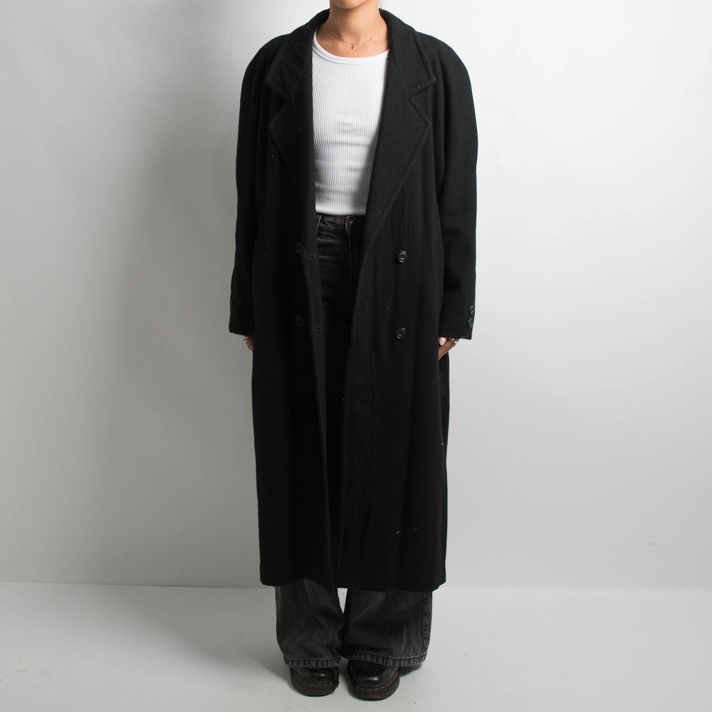 BLACK WOOL LONGLINE COAT