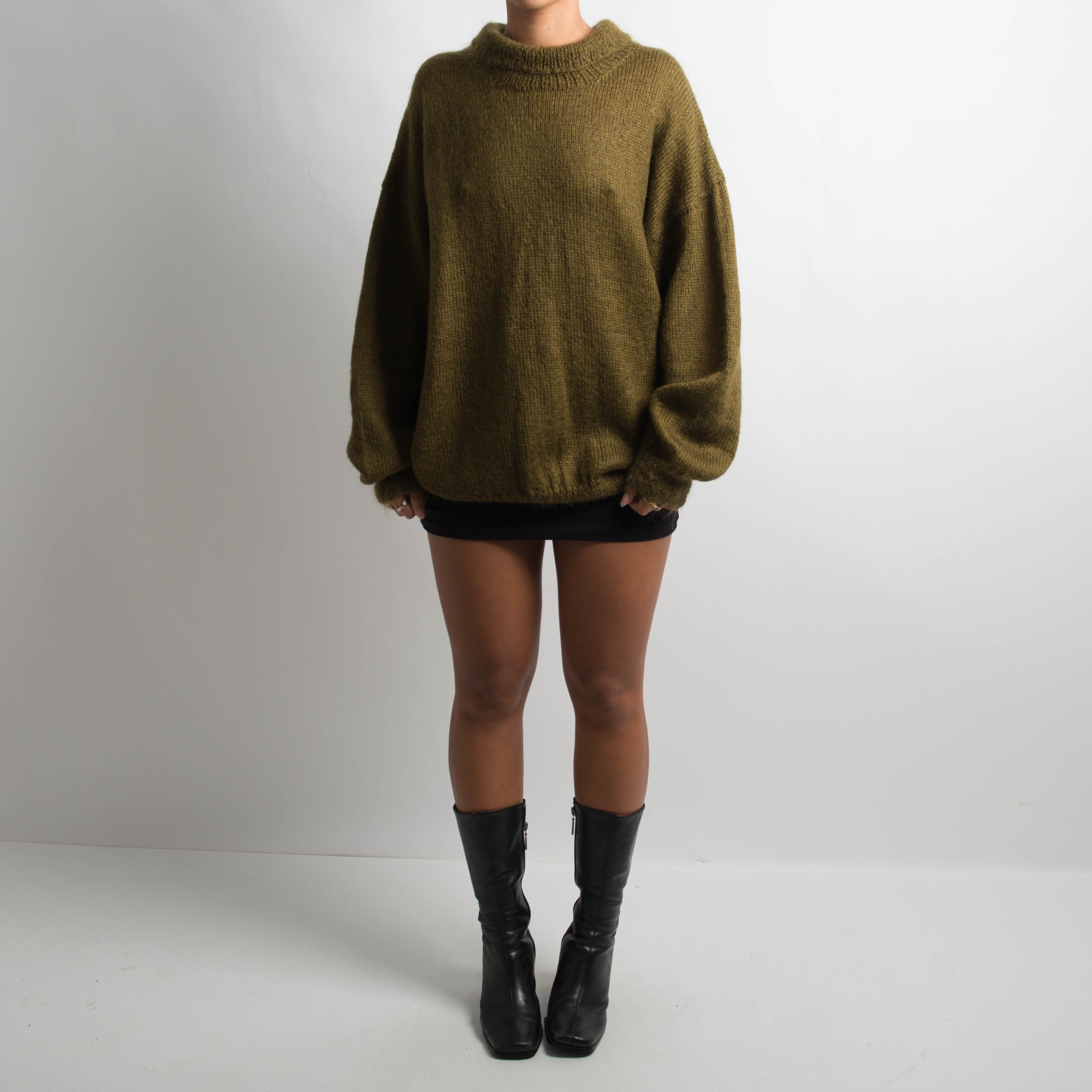 KHAKI SLOUCHY KNIT SWEATER