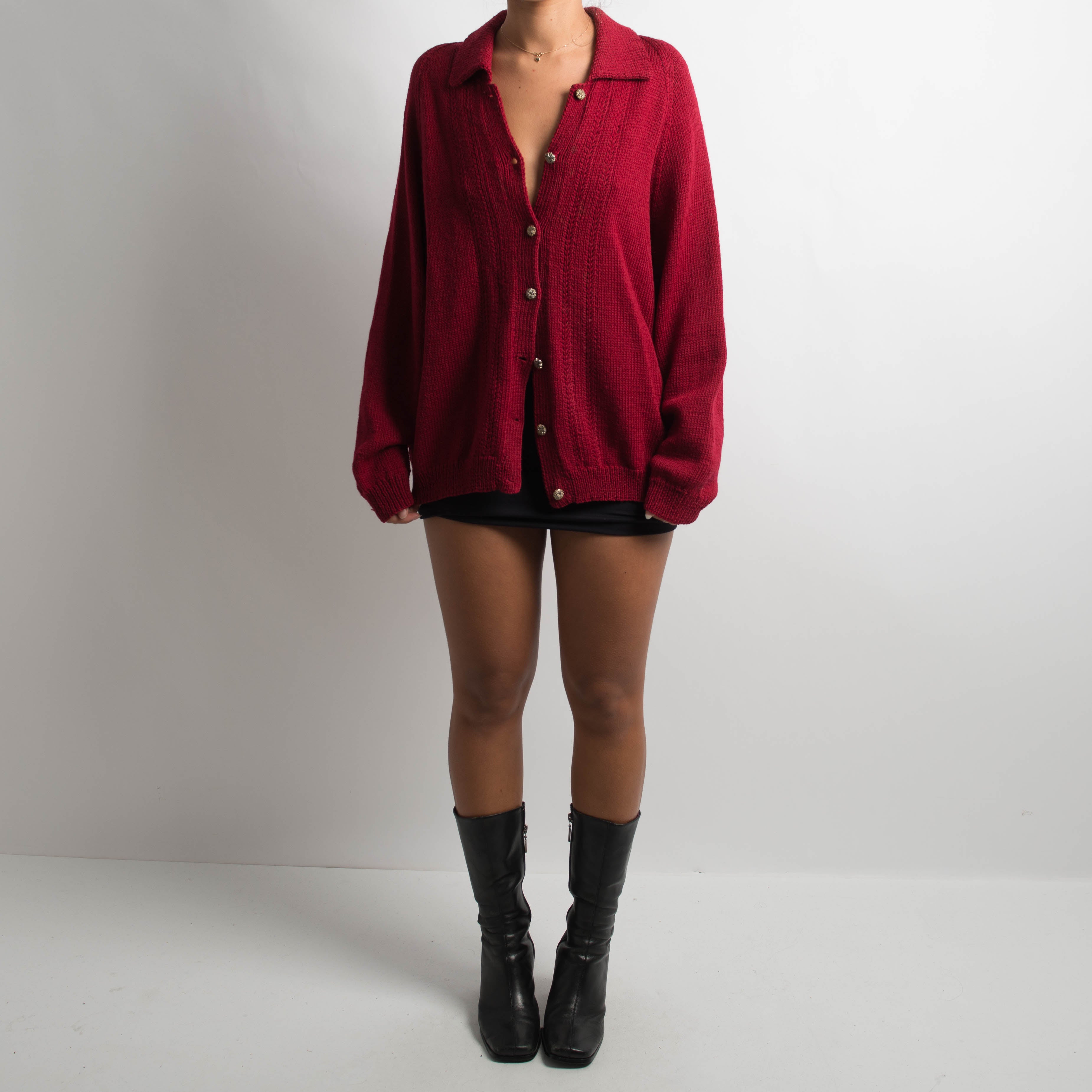 RED COLLARED KNIT CARDIGAN