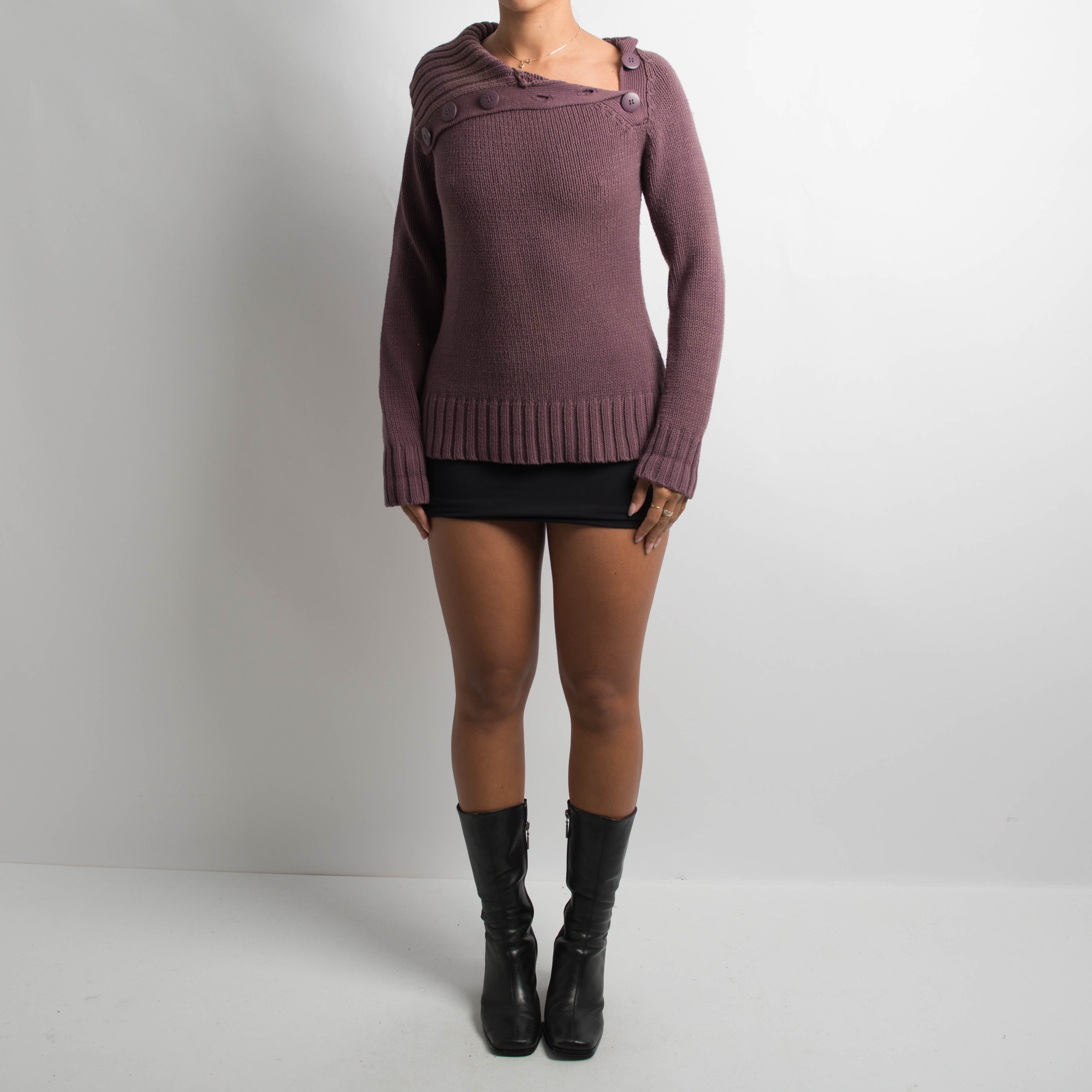 MAUVE TURTLENECK KNIT SWEATER