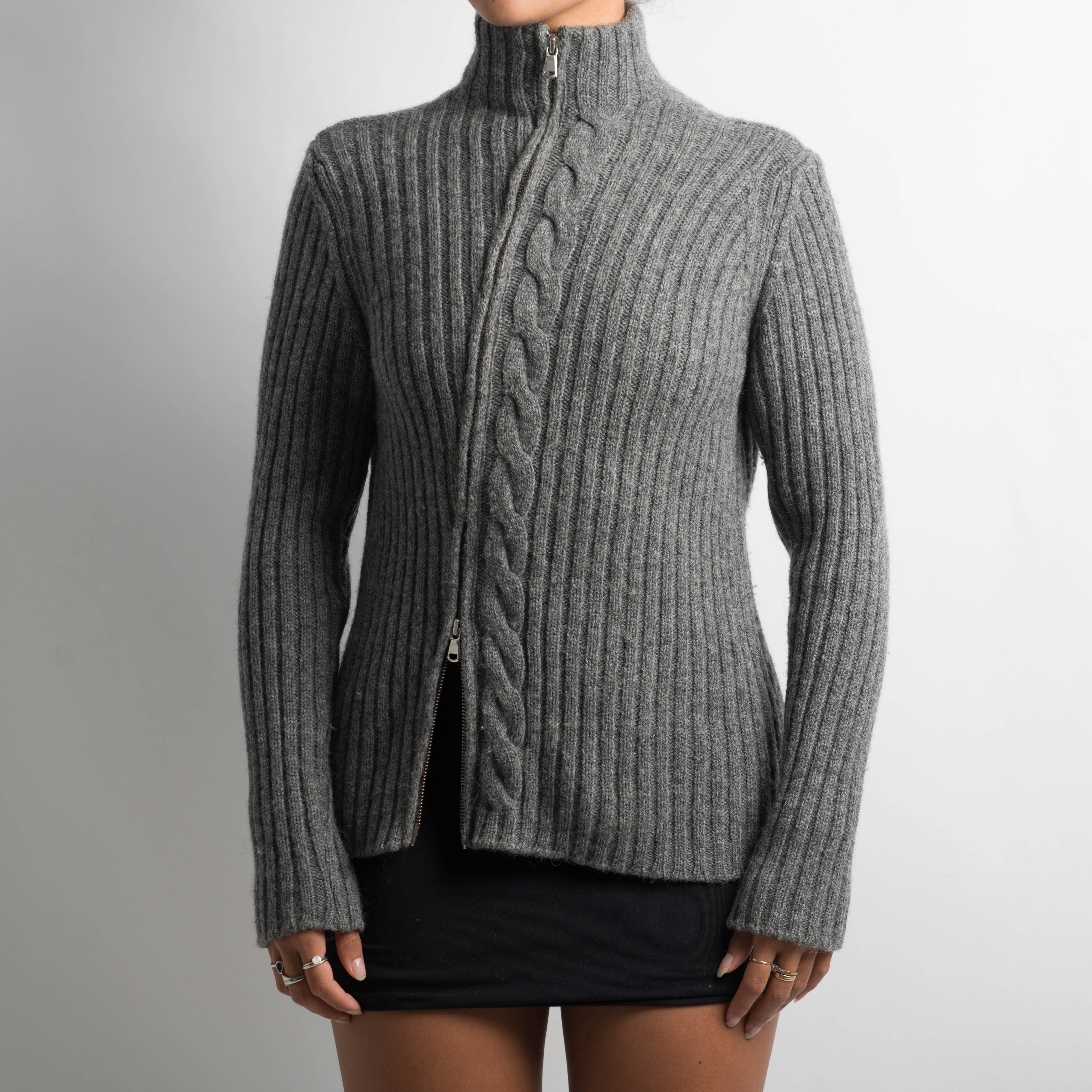 GREY WOOL ZIP CARDIGAN