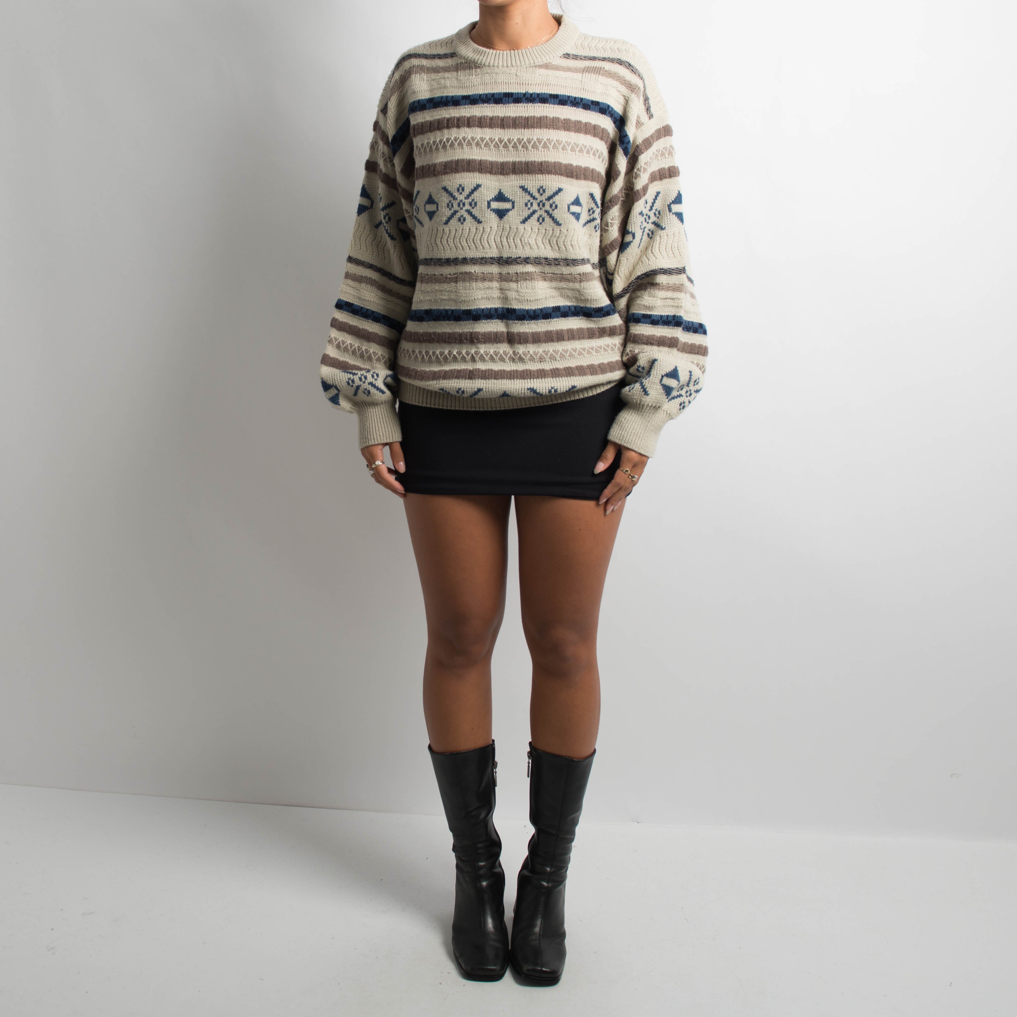 PATTERNED KNIT SWEATER