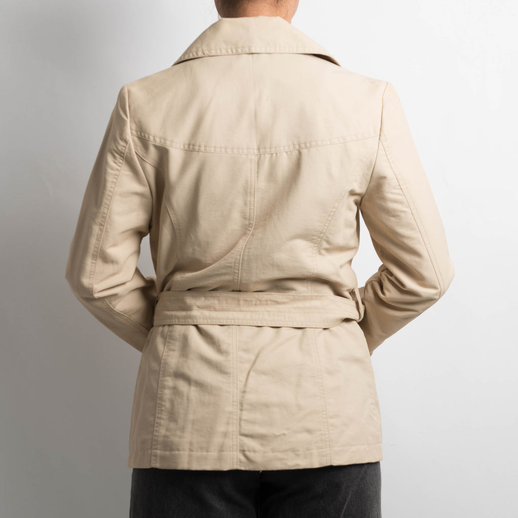 BEIGE SHORT TRENCH COAT