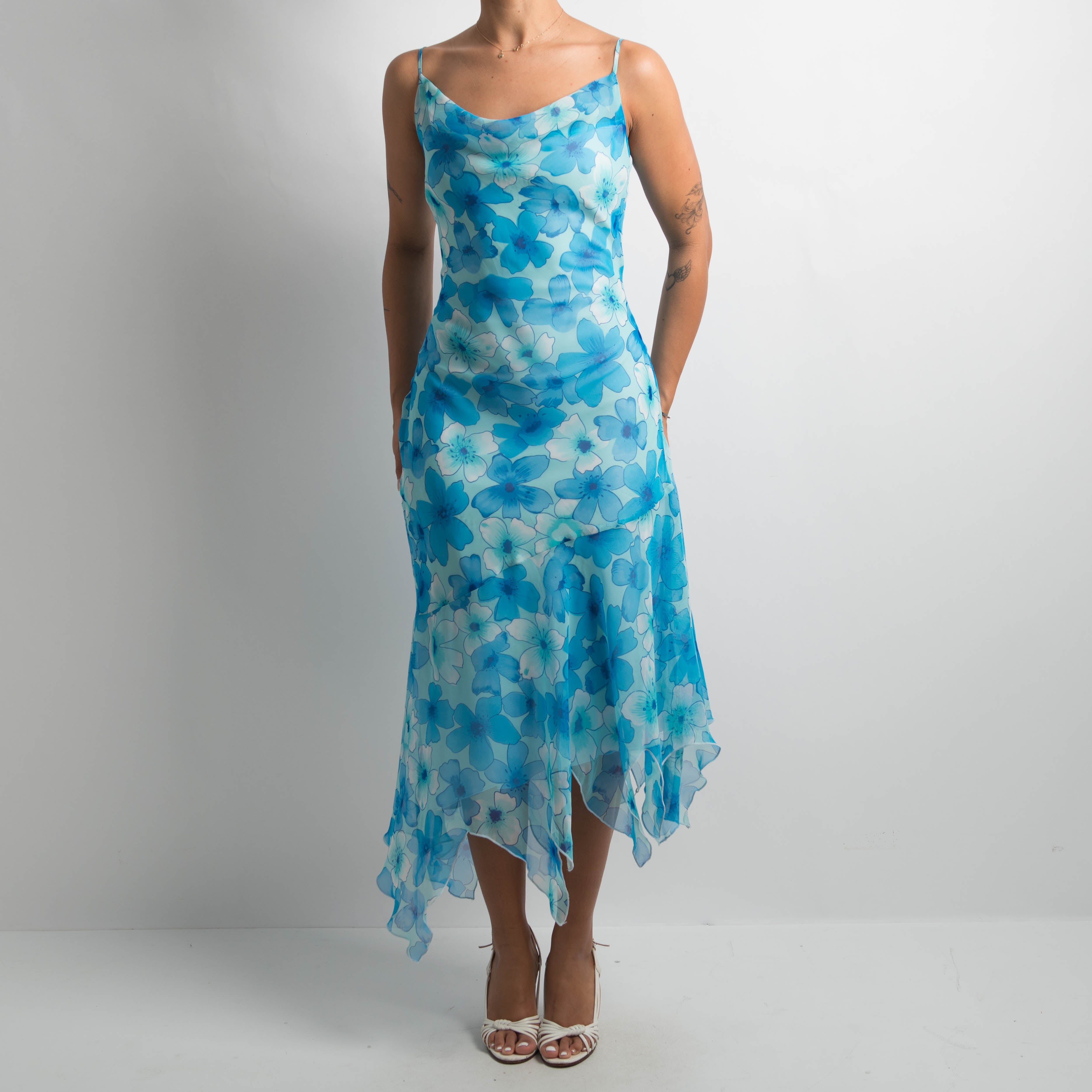 BLUE FLORAL EVENING DRESS