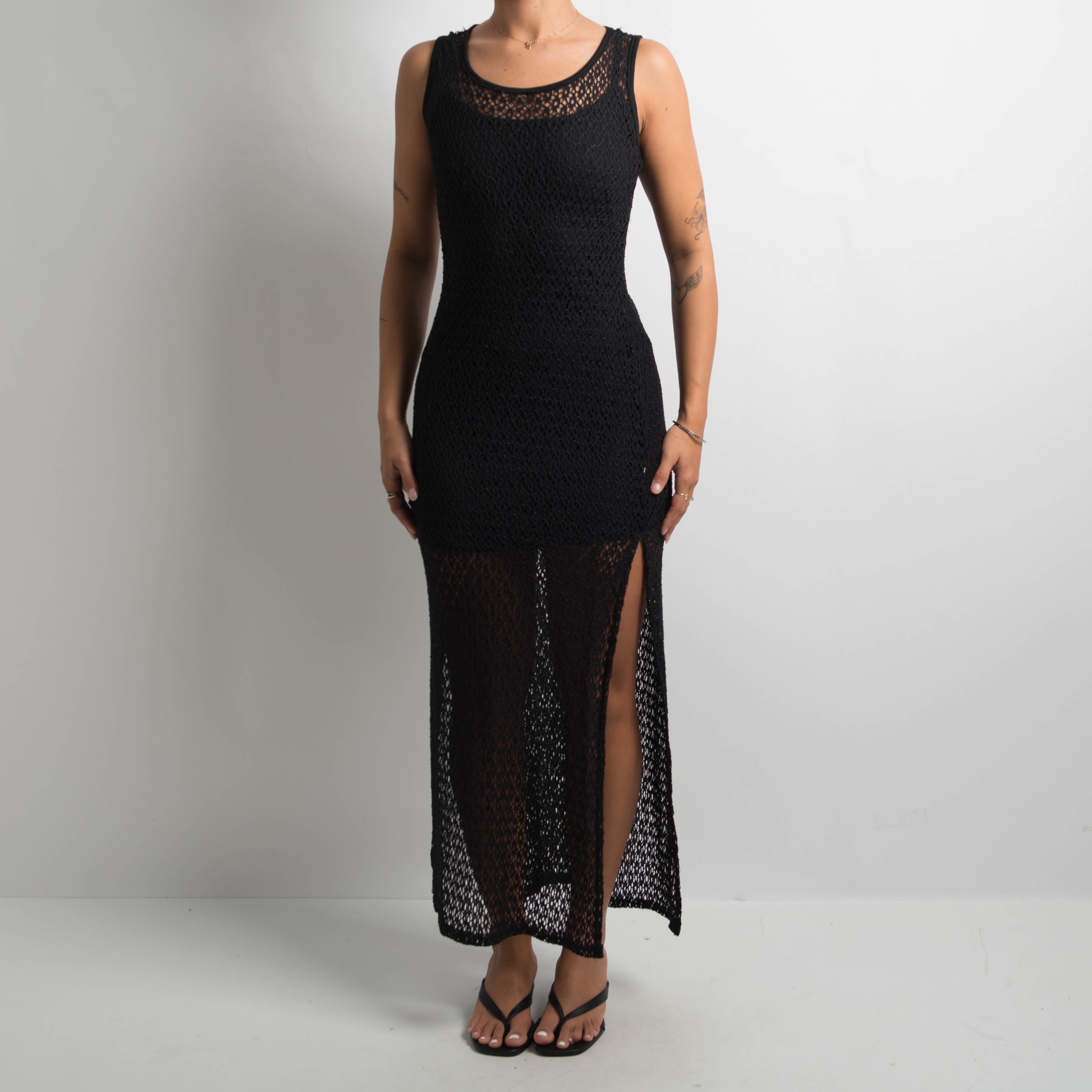 BLACK TEXTURED DRESS