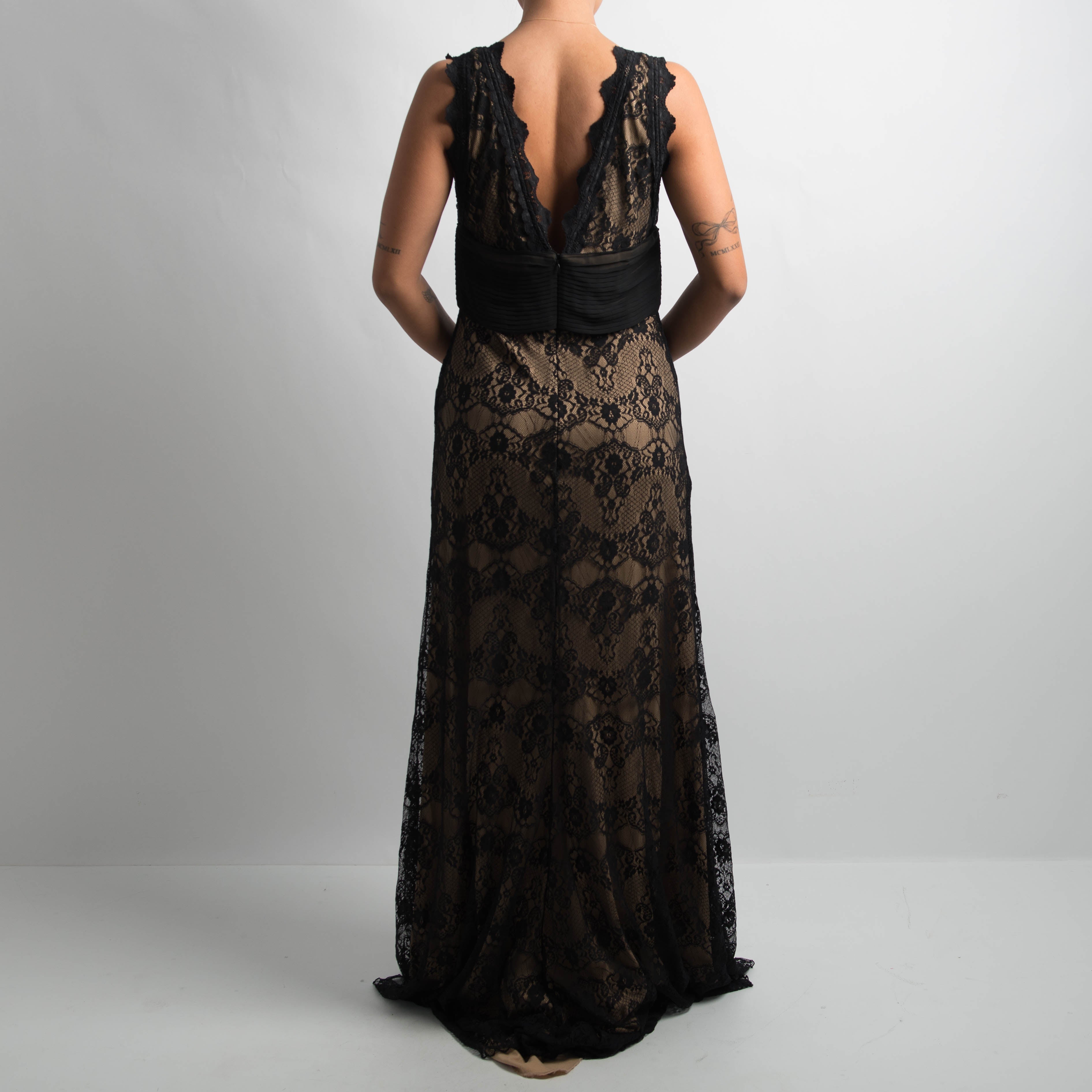 BLACK LACE GOWN