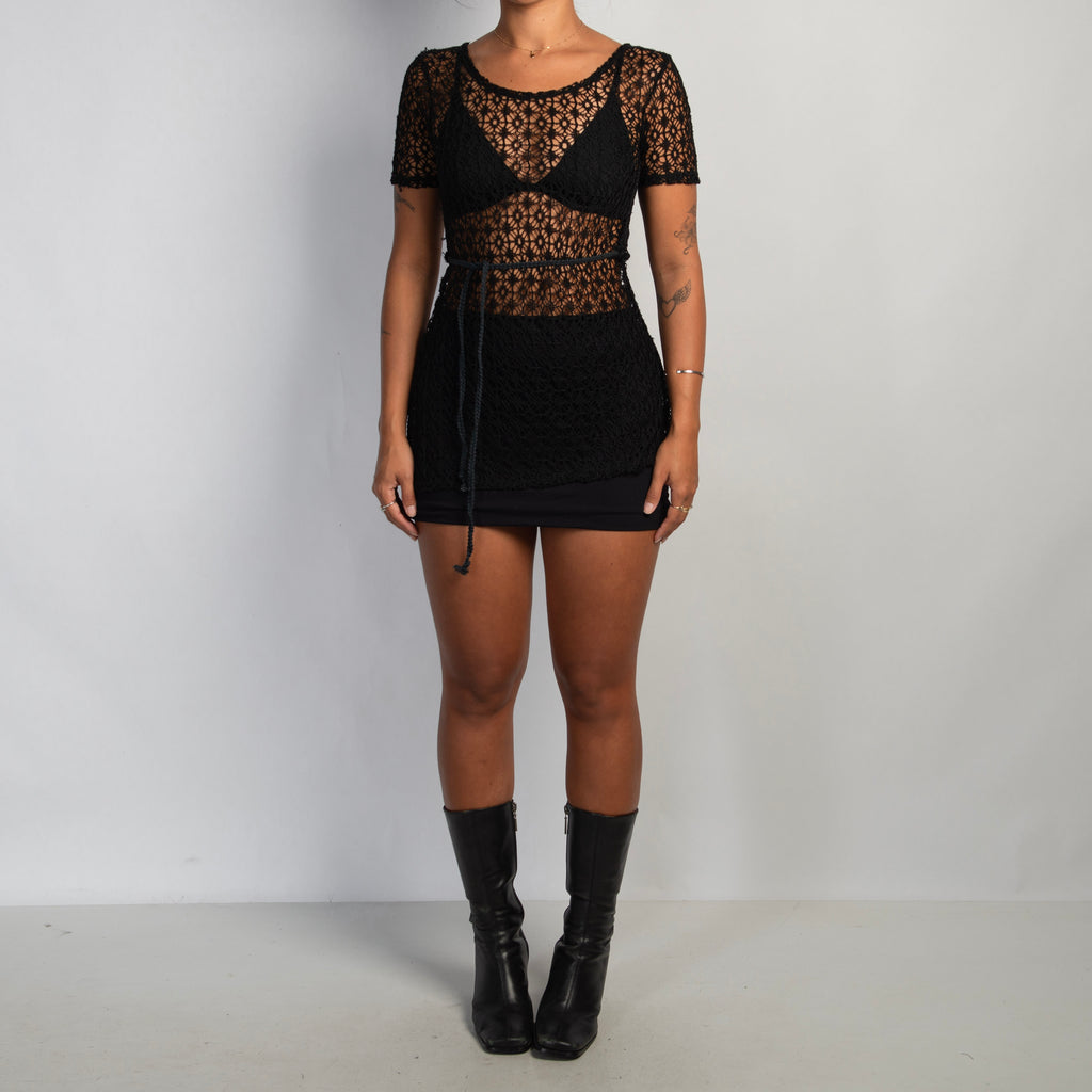 BLACK CROCHET TOP