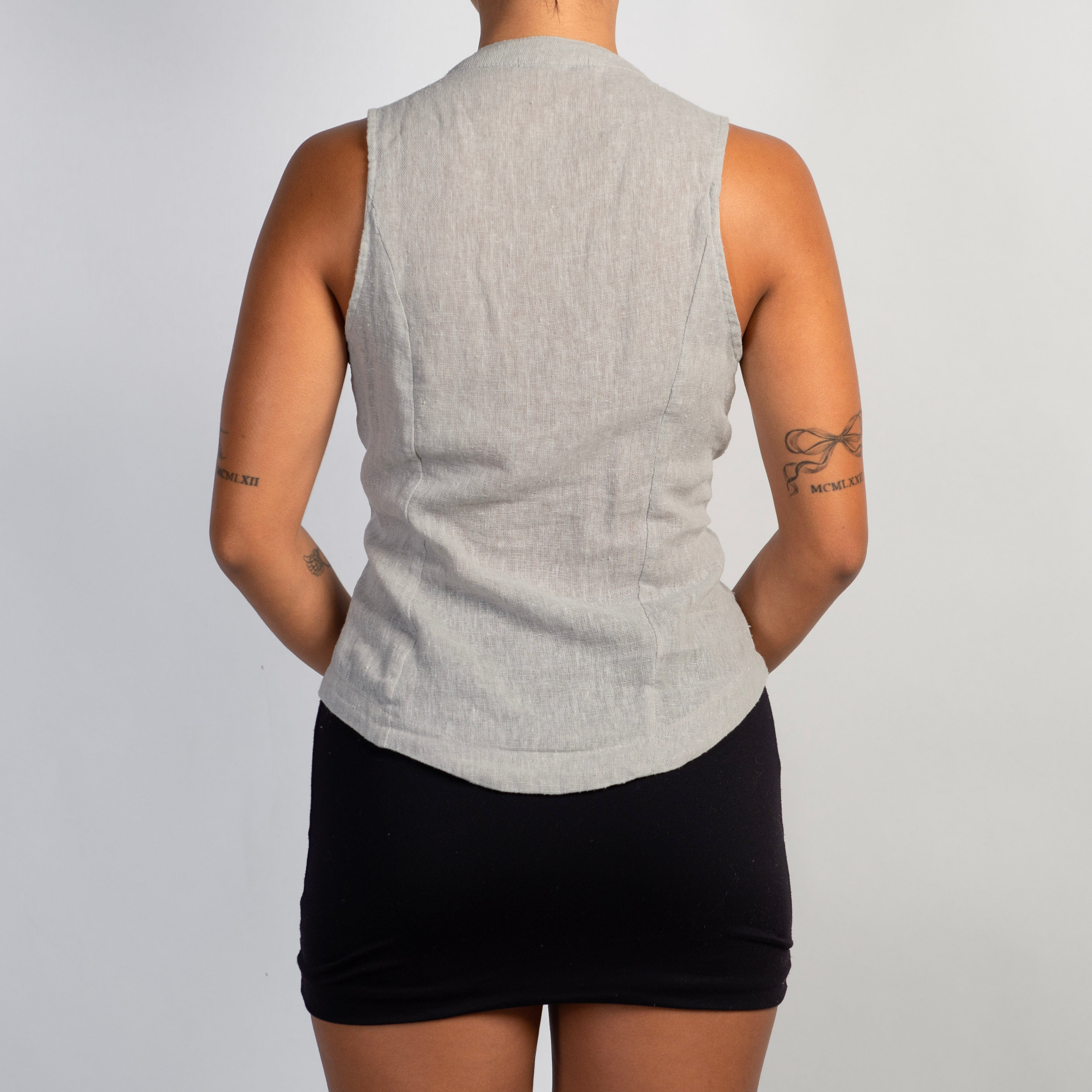 GREY TIE FRONT TOP