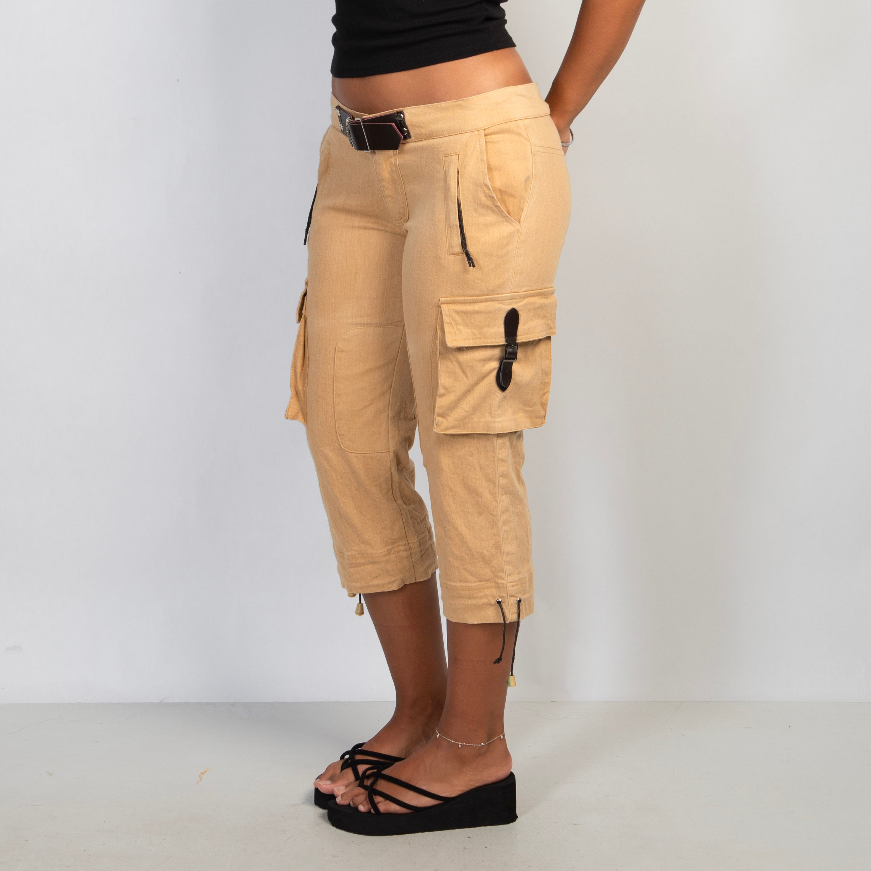 TAN CARGO CAPRI PANTS