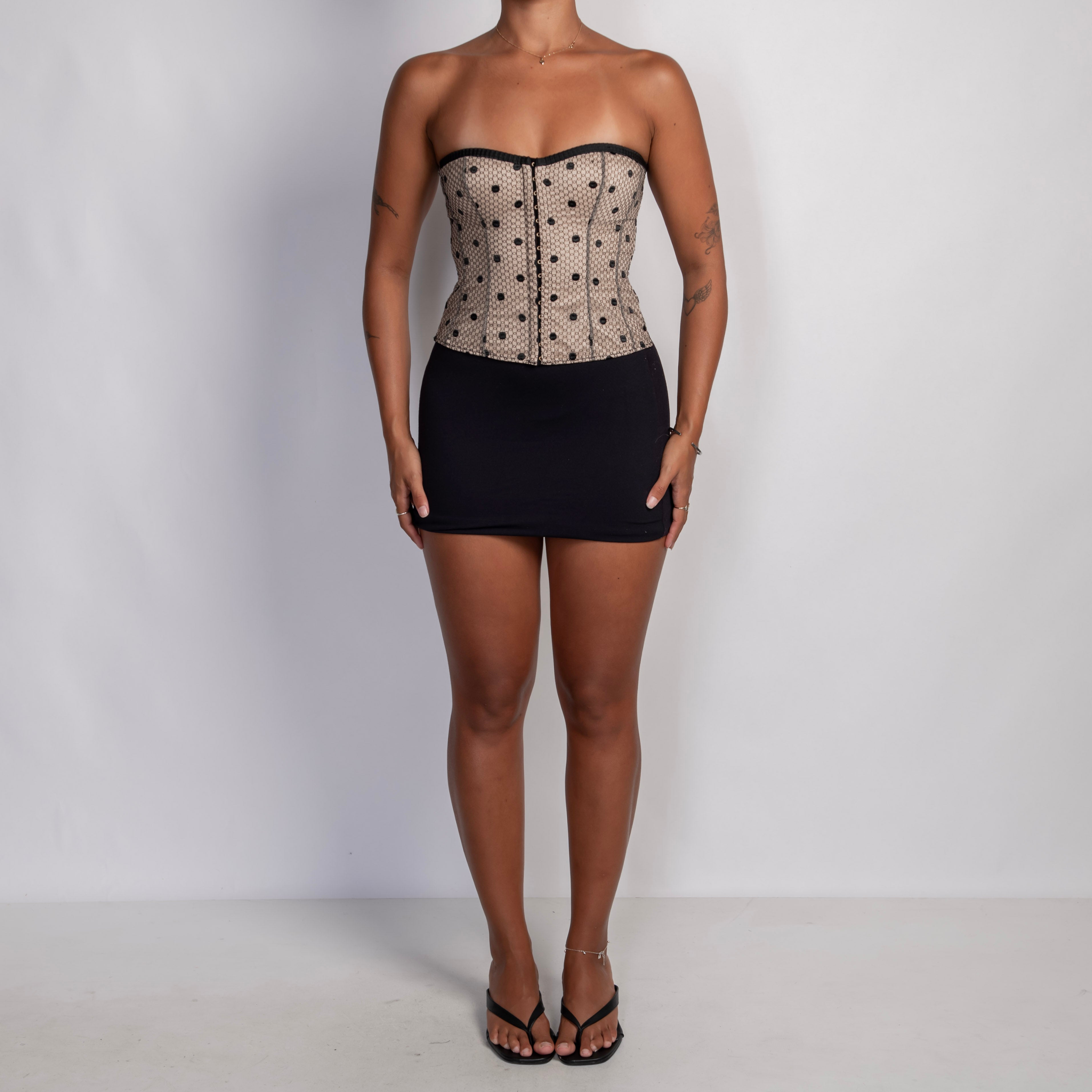 STRAPLESS POLKA DOT CORSET