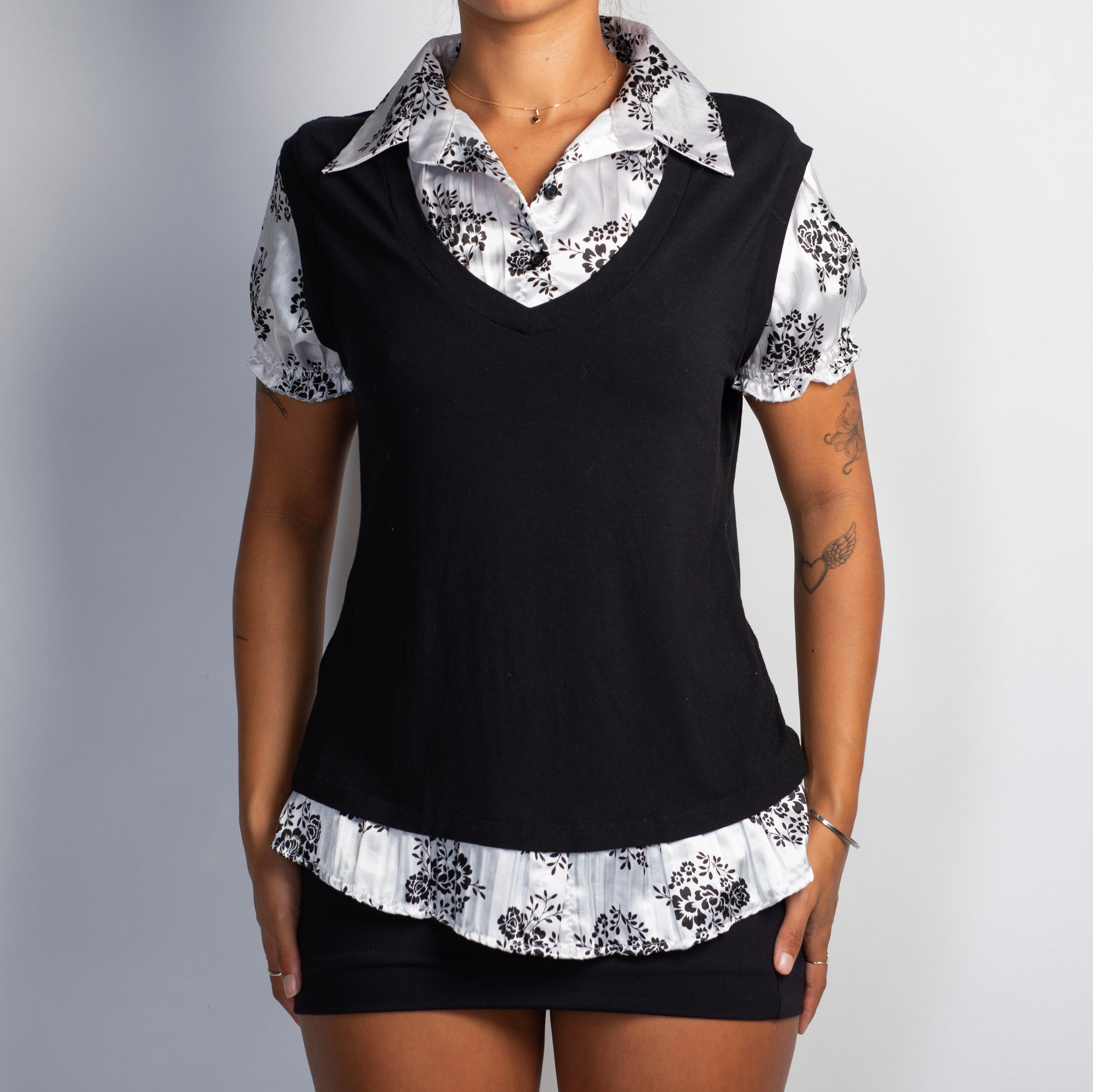 FAUX LAYERED BLOUSE