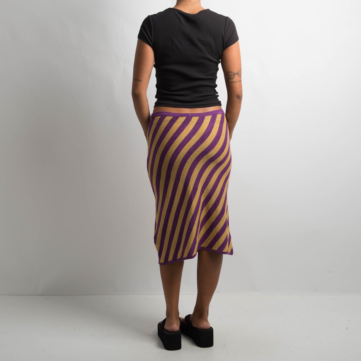 STRIPED KNIT MIDI SKIRT