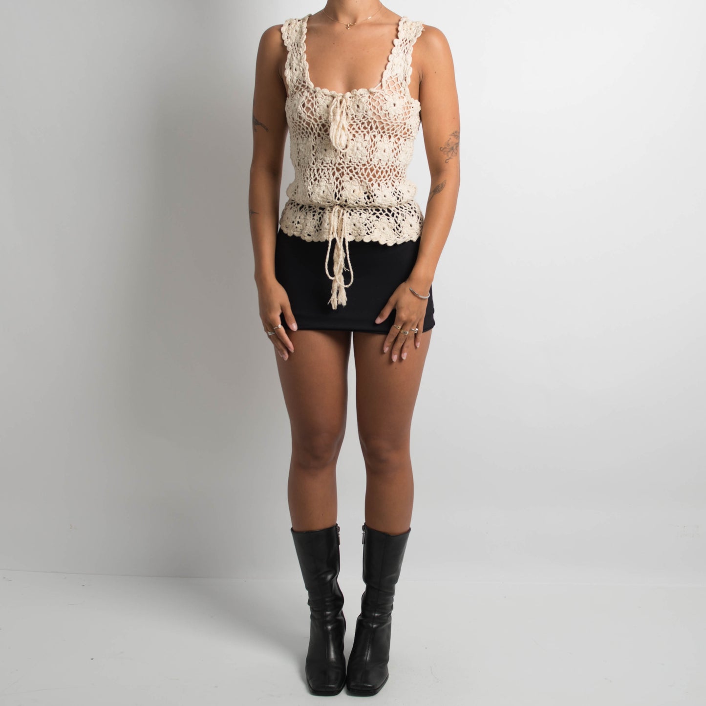 BEIGE CROCHET TOP