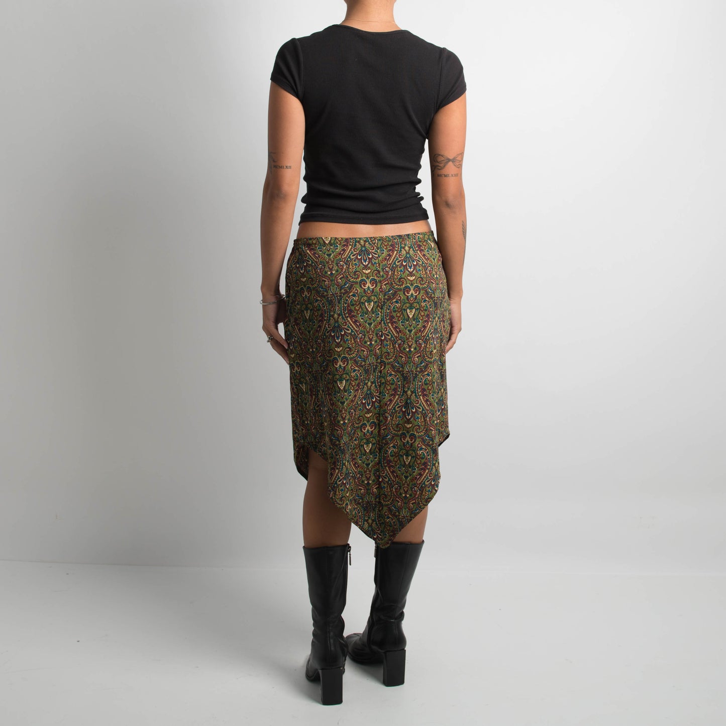 HANDKERCHIEF HEM MIDI SKIRT