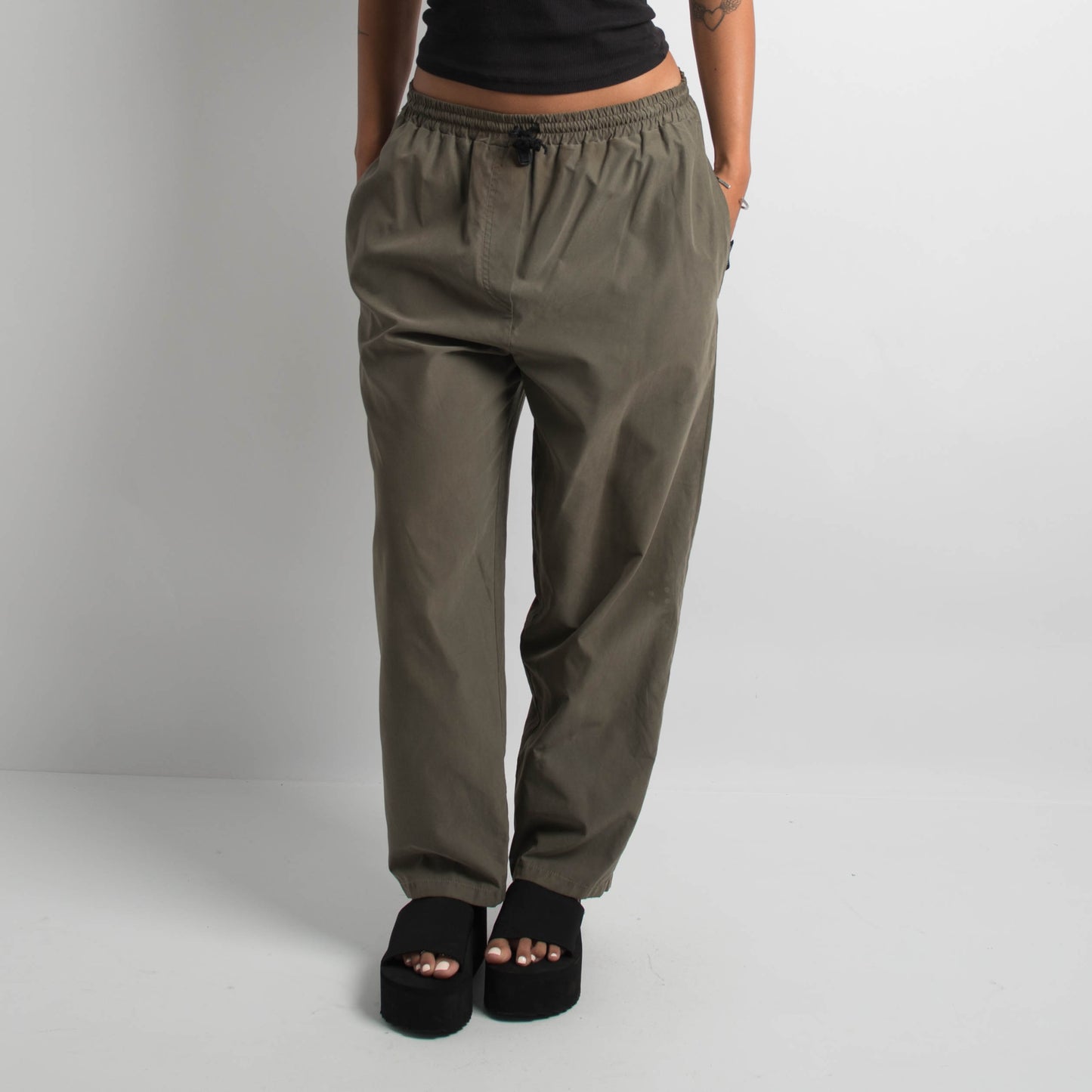 KHAKI NYLON PANTS