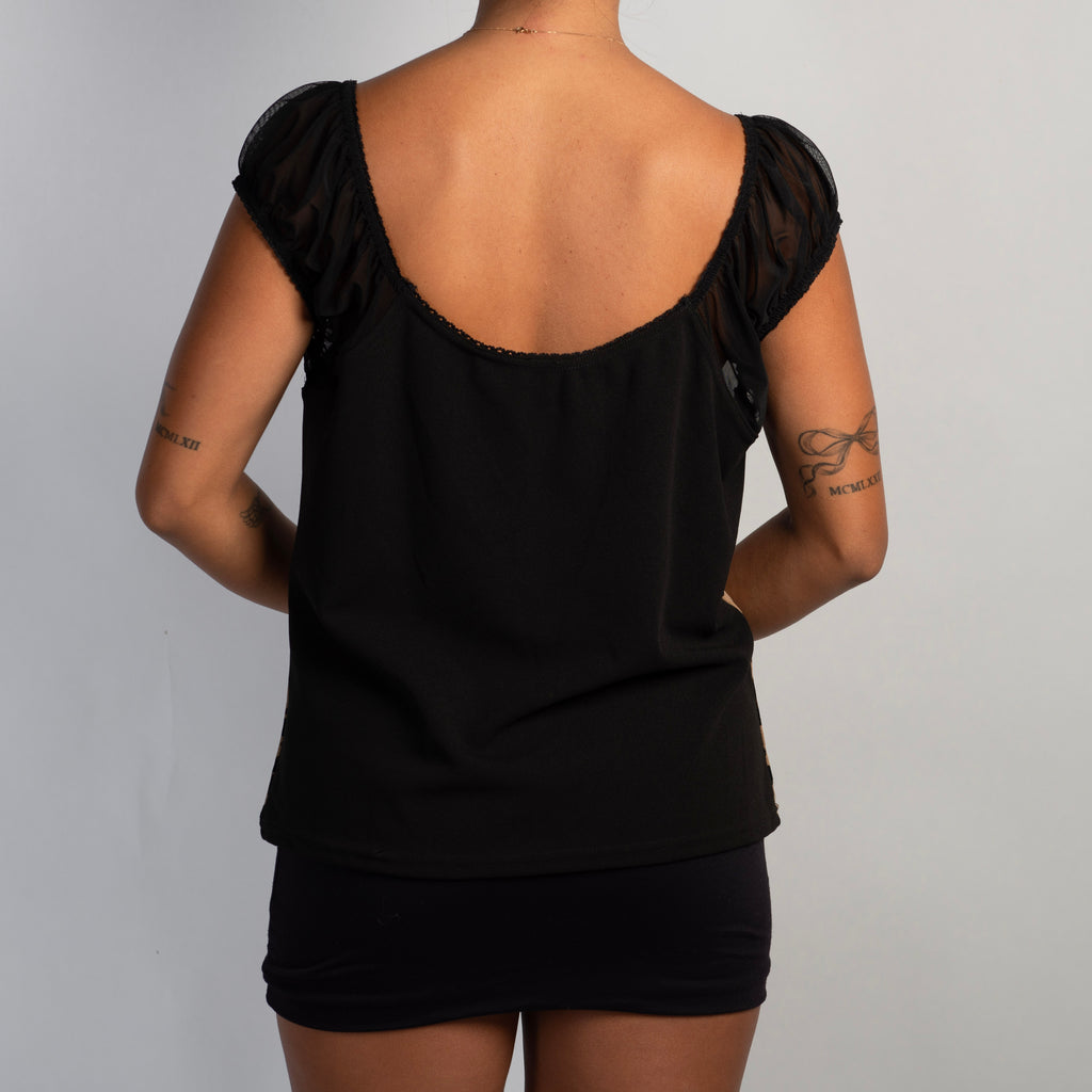 ANIMAL PRINT LACE UP TOP