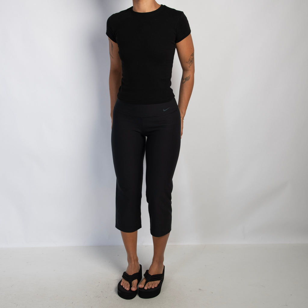 BLACK CROP FLARE TIGHTS