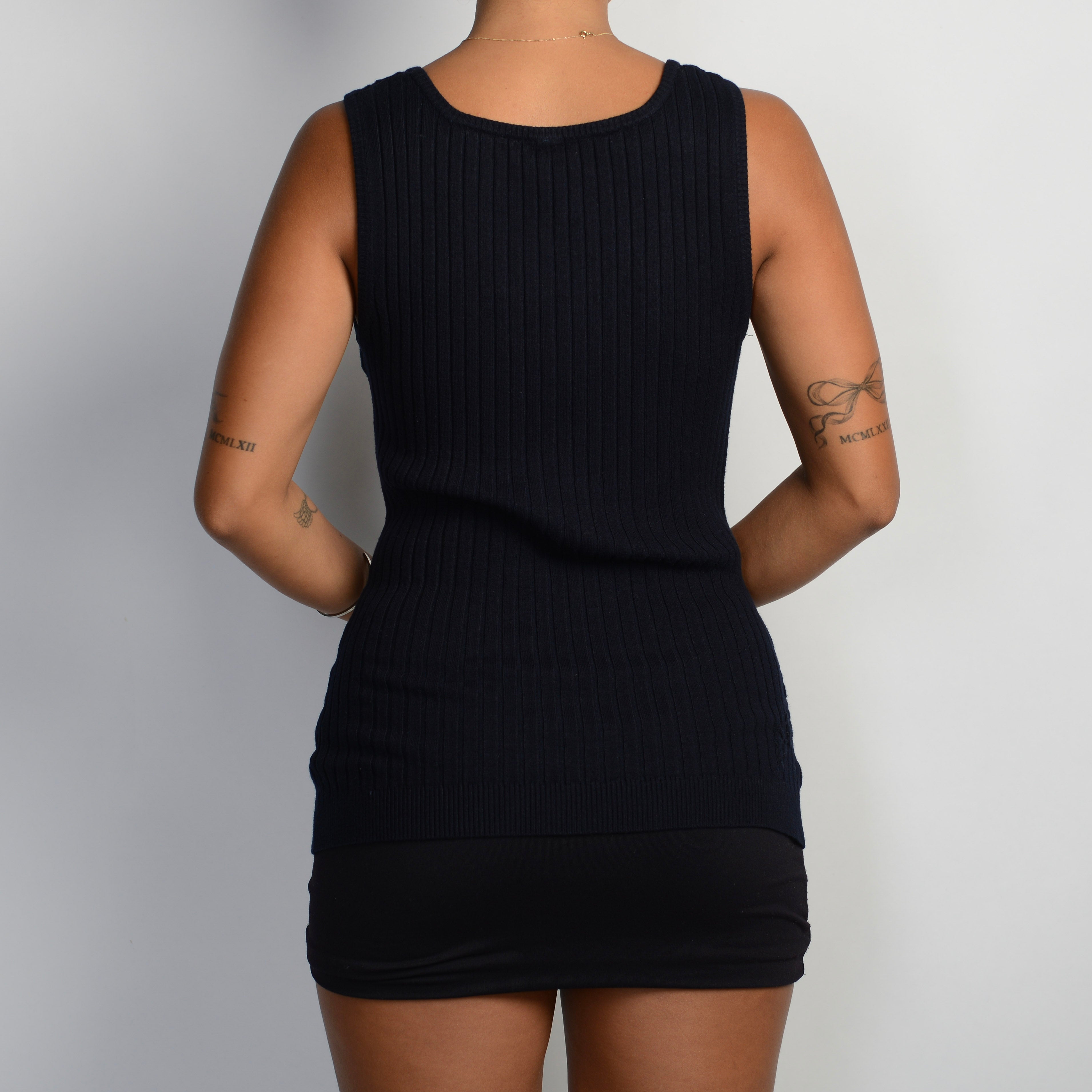 NAVY RIBBED TANK TOP