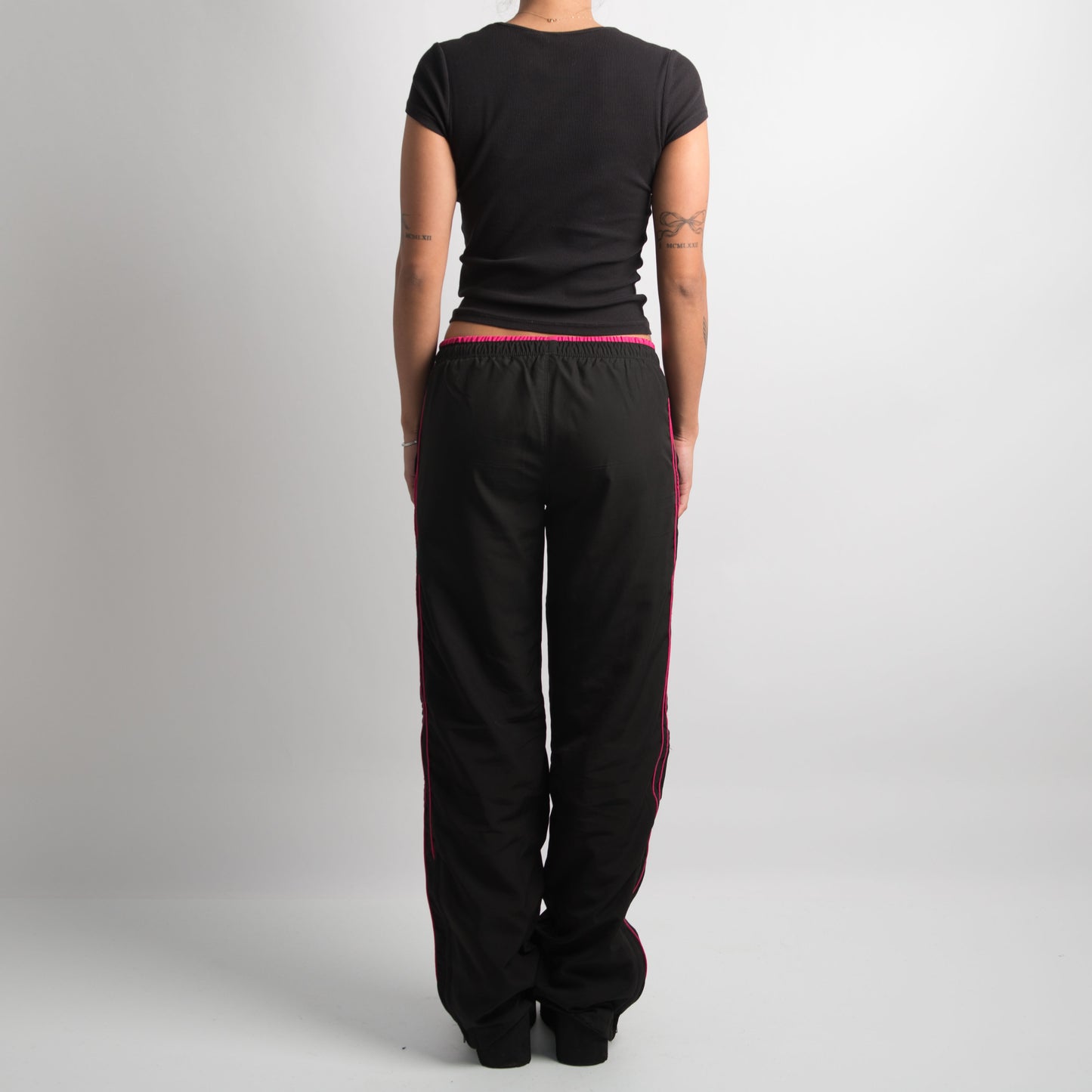 BLACK PUMA TRACKPANTS